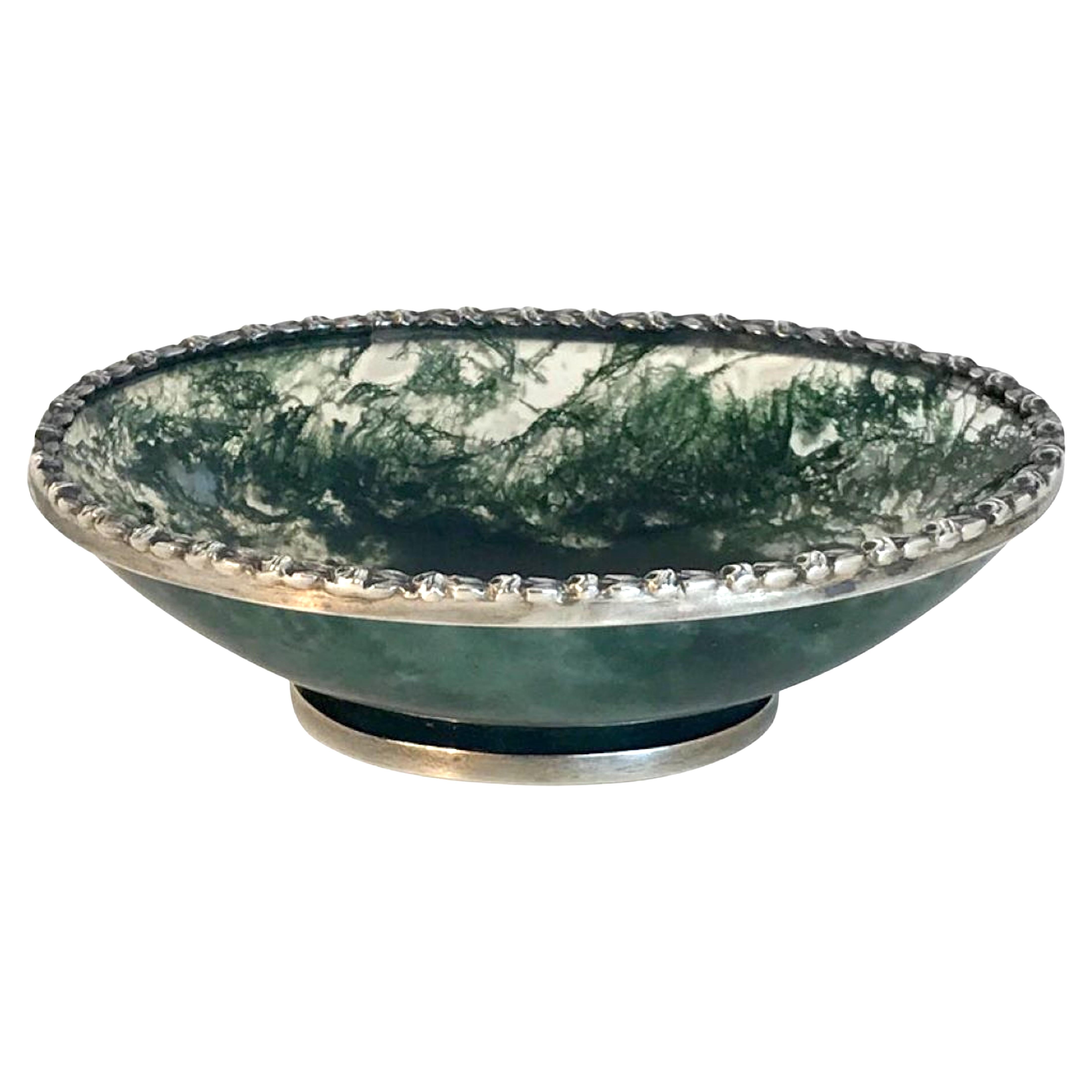 Exquisite Moss Agate Pedestal Bowl with Silver Mounts, Unmarked, Early 20th C. For Sale