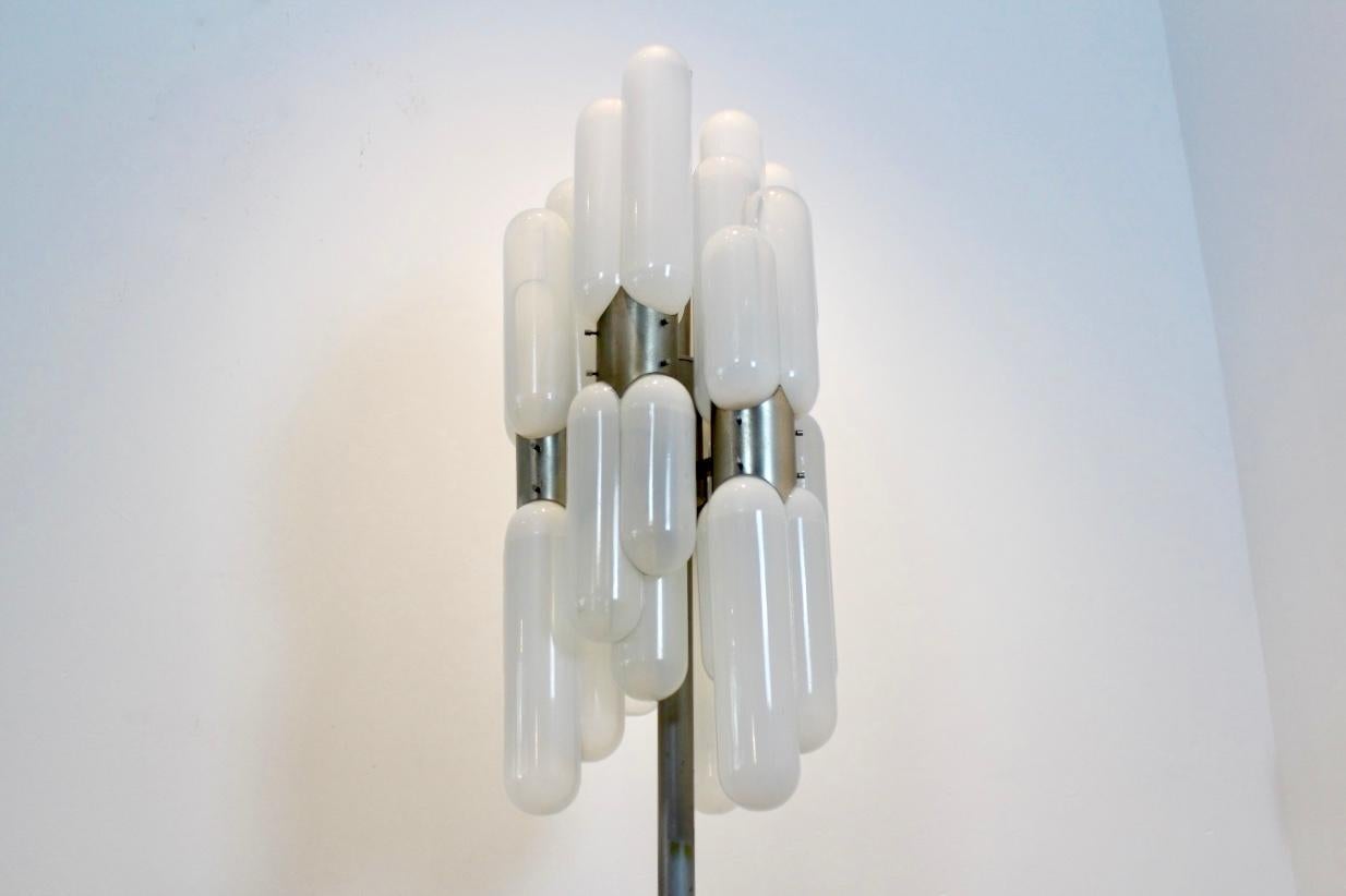 Exquisite Murano Glass Floor Lamp by Carlo Nason for Mazzega In Good Condition For Sale In Voorburg, NL