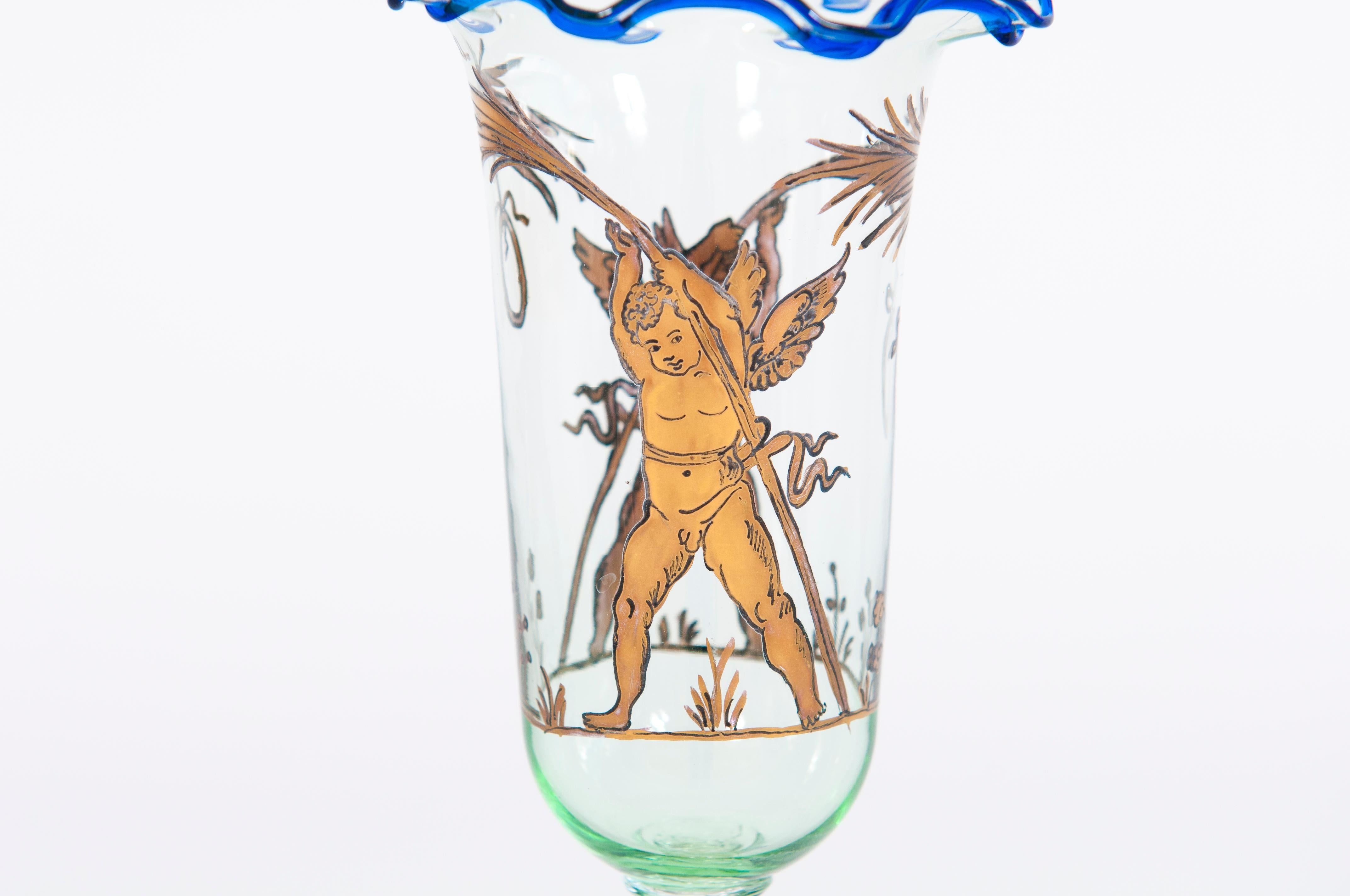 Exquis gobelet en verre de Murano avec scène de 