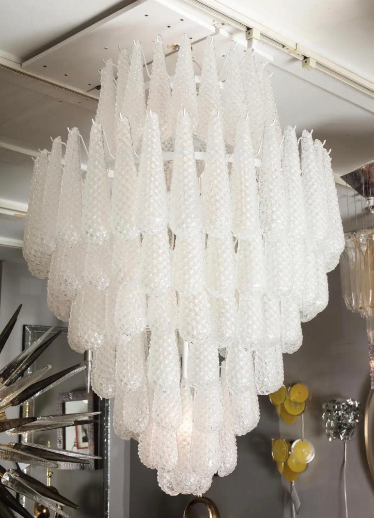 Lampadario personalizzato in vetro a nido d'ape di Murano, Italia.