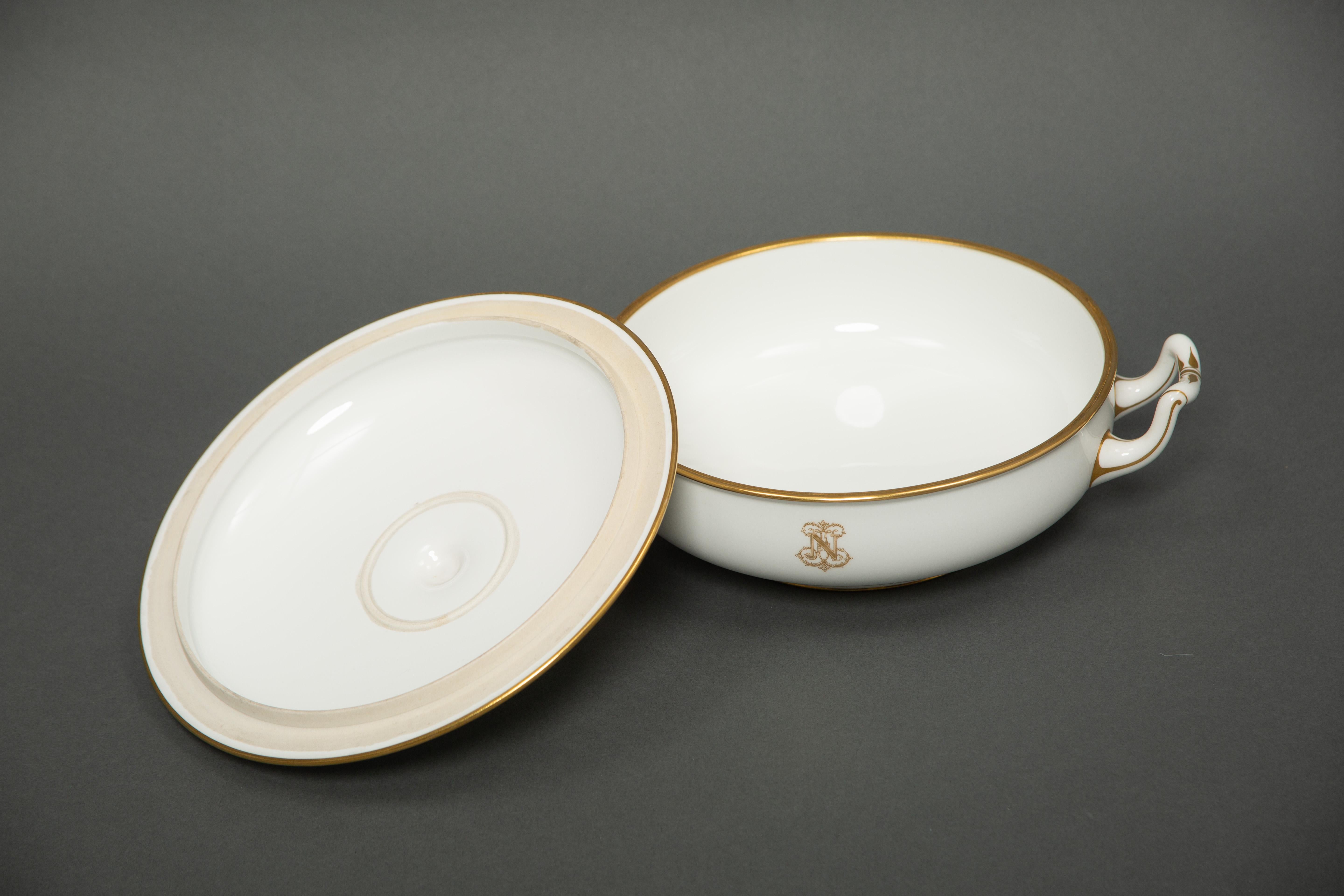 Exquisite Napoleon Service - Sèvres Porcelain Reissue (1890) For Sale 4