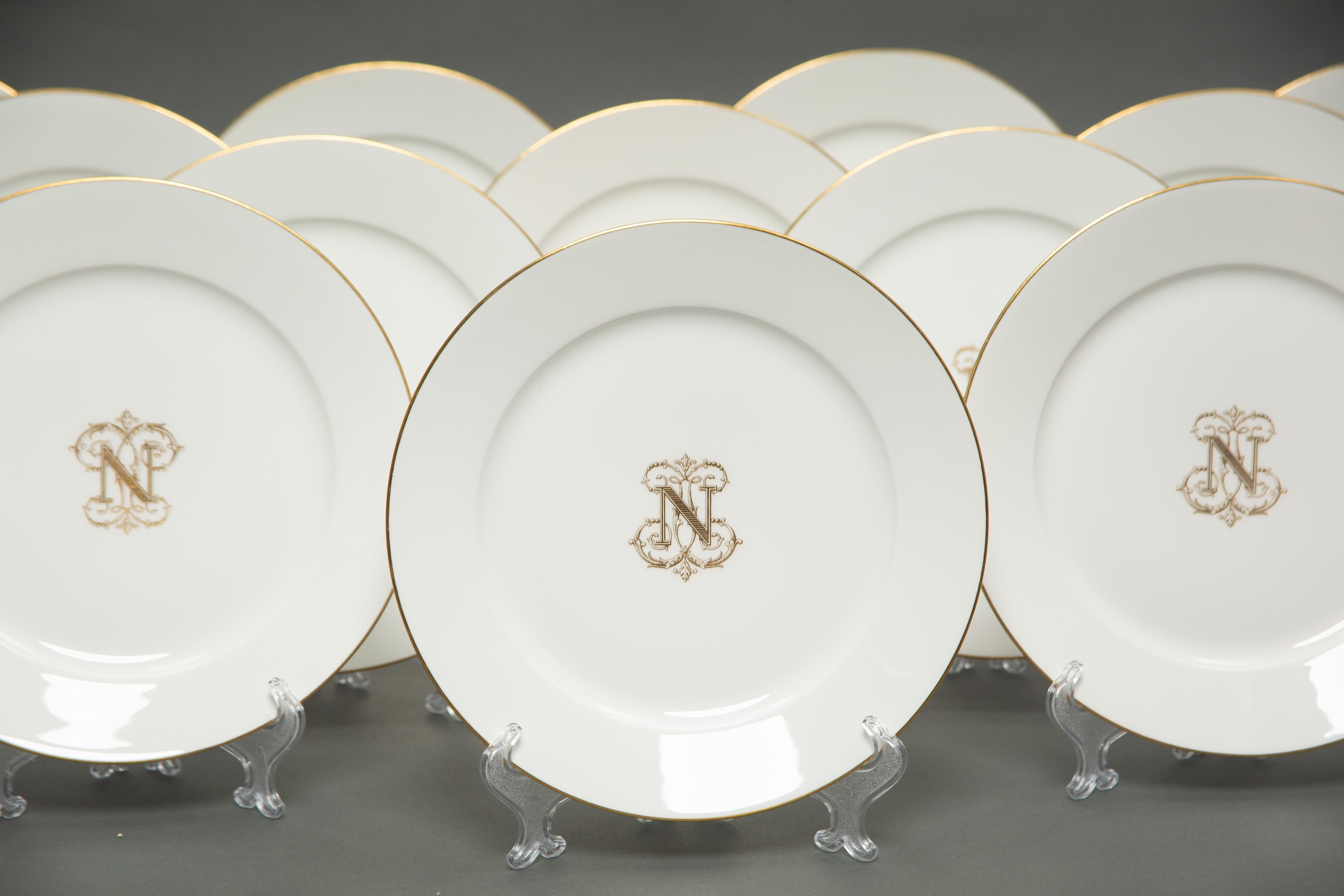 Exquisite Napoleon Service - Sèvres Porcelain Reissue (1890) In Excellent Condition For Sale In LA FERTÉ-SOUS-JOUARRE, FR