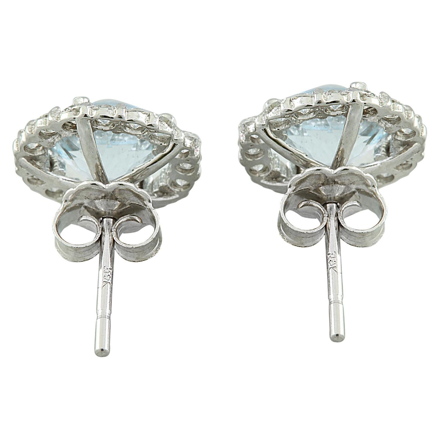 Round Cut Exquisite Natural Aquamarine Diamond Earrings In 14 Karat White Gold For Sale