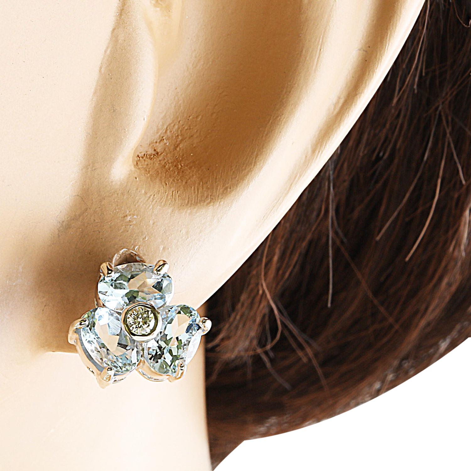 Modern Exquisite Natural Aquamarine Diamond Earrings in 14K White Gold