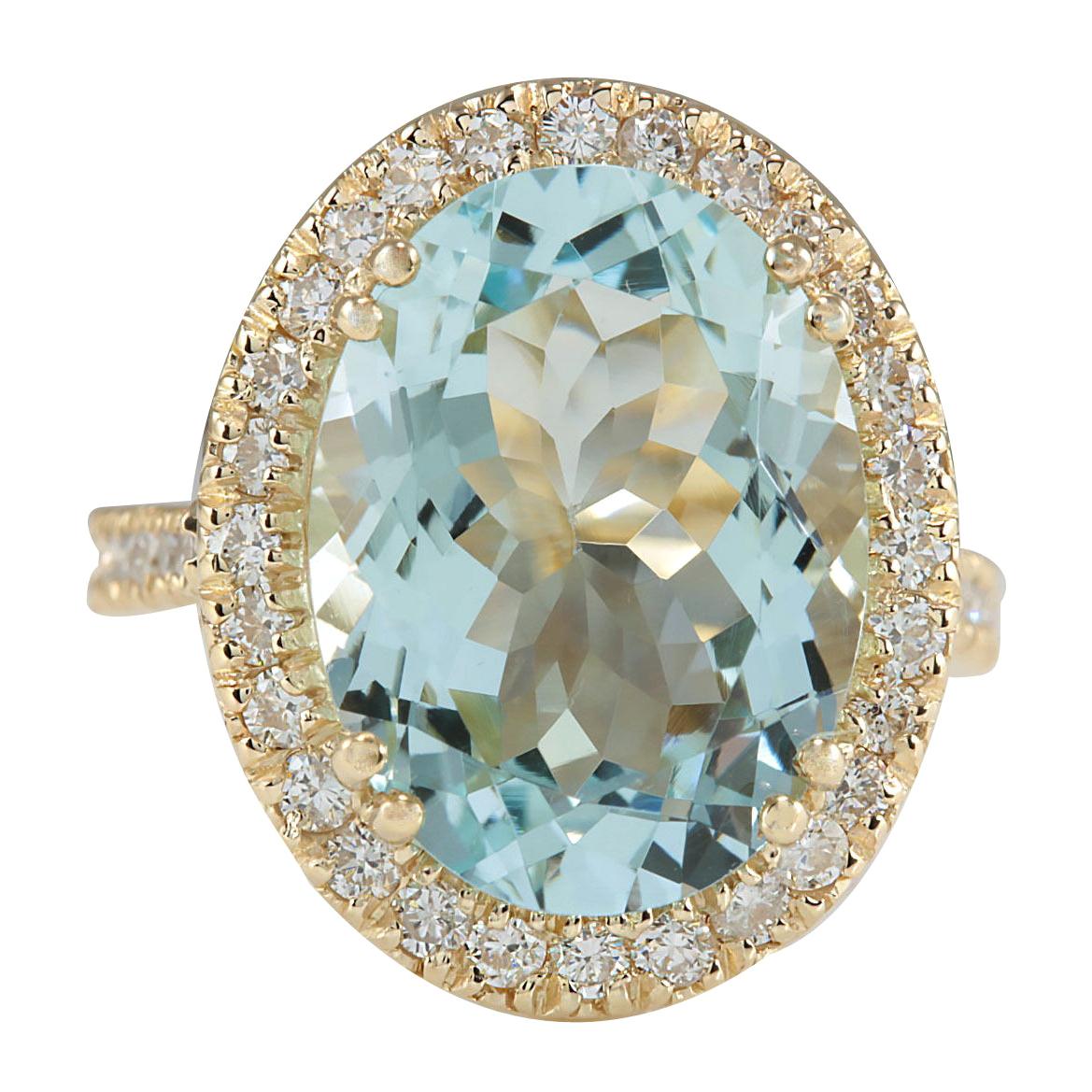 Exquisite Natural Aquamarine Diamond Ring In 14 Karat Yellow Gold  For Sale