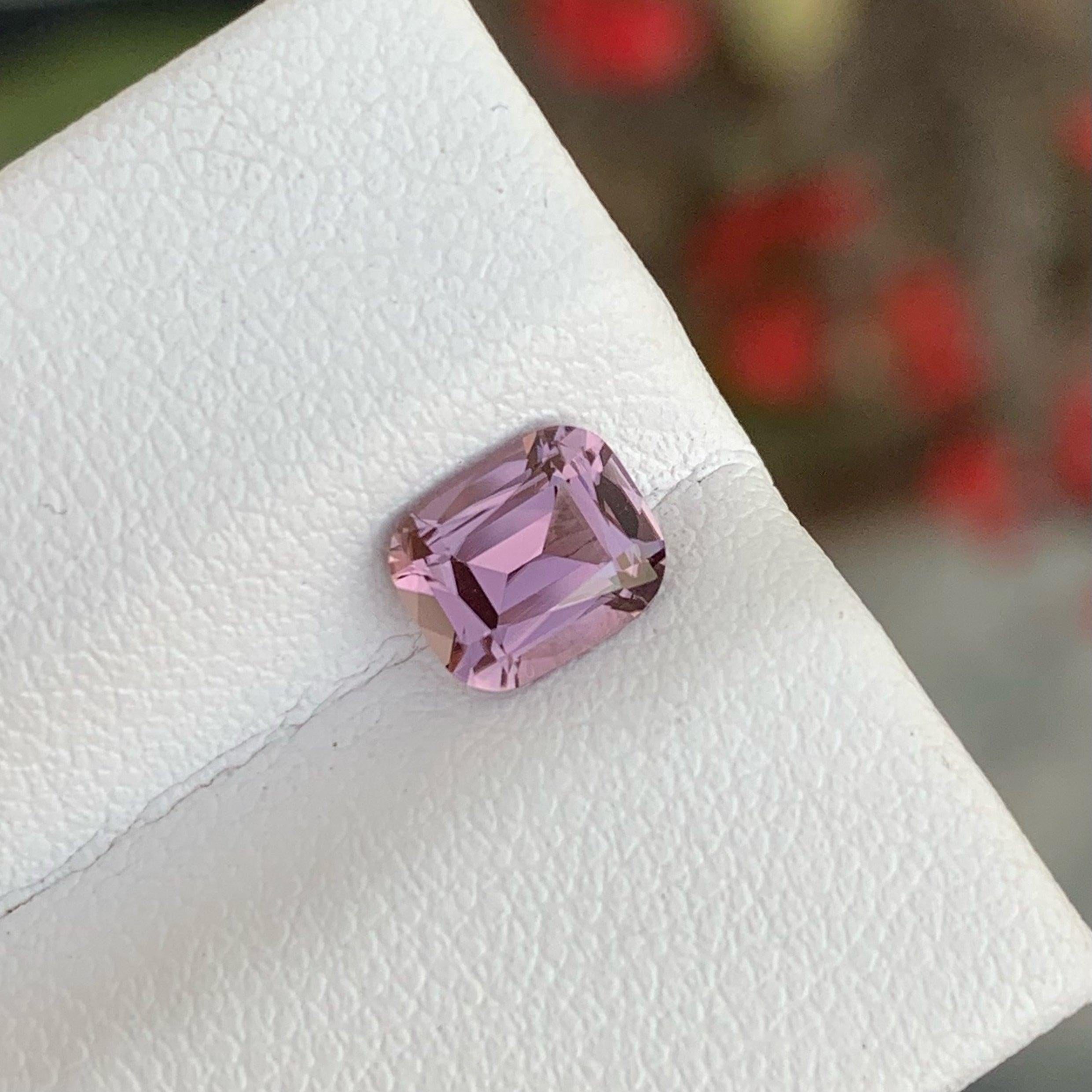 Modern Exquisite Natural Baby Pink Tourmaline Gemstone 0.95 Carats Tourmaline Stone For Sale