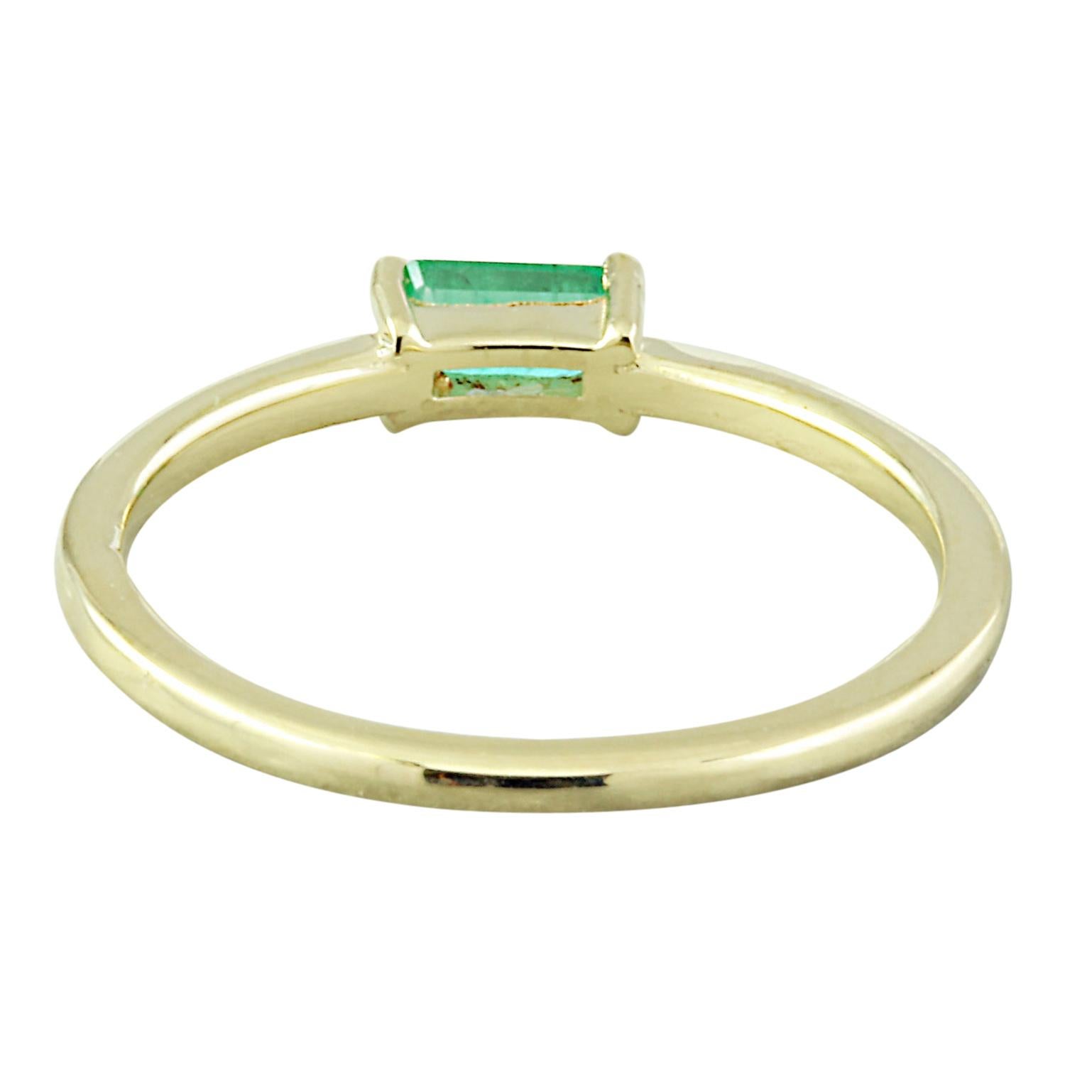 Emerald Cut Exquisite Natural Emerald Ring In 14 Karat Solid Yellow Gold  For Sale