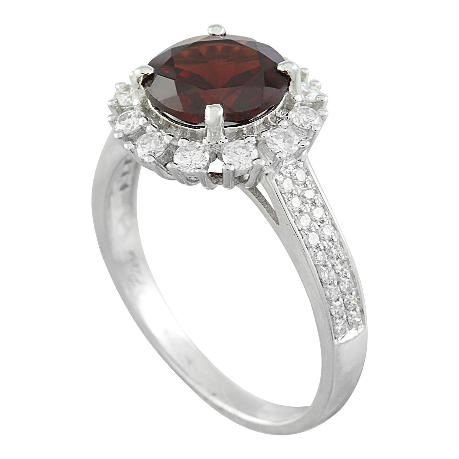 Modern Exquisite Natural Garnet Diamond Ring in 14K Solid White Gold For Sale