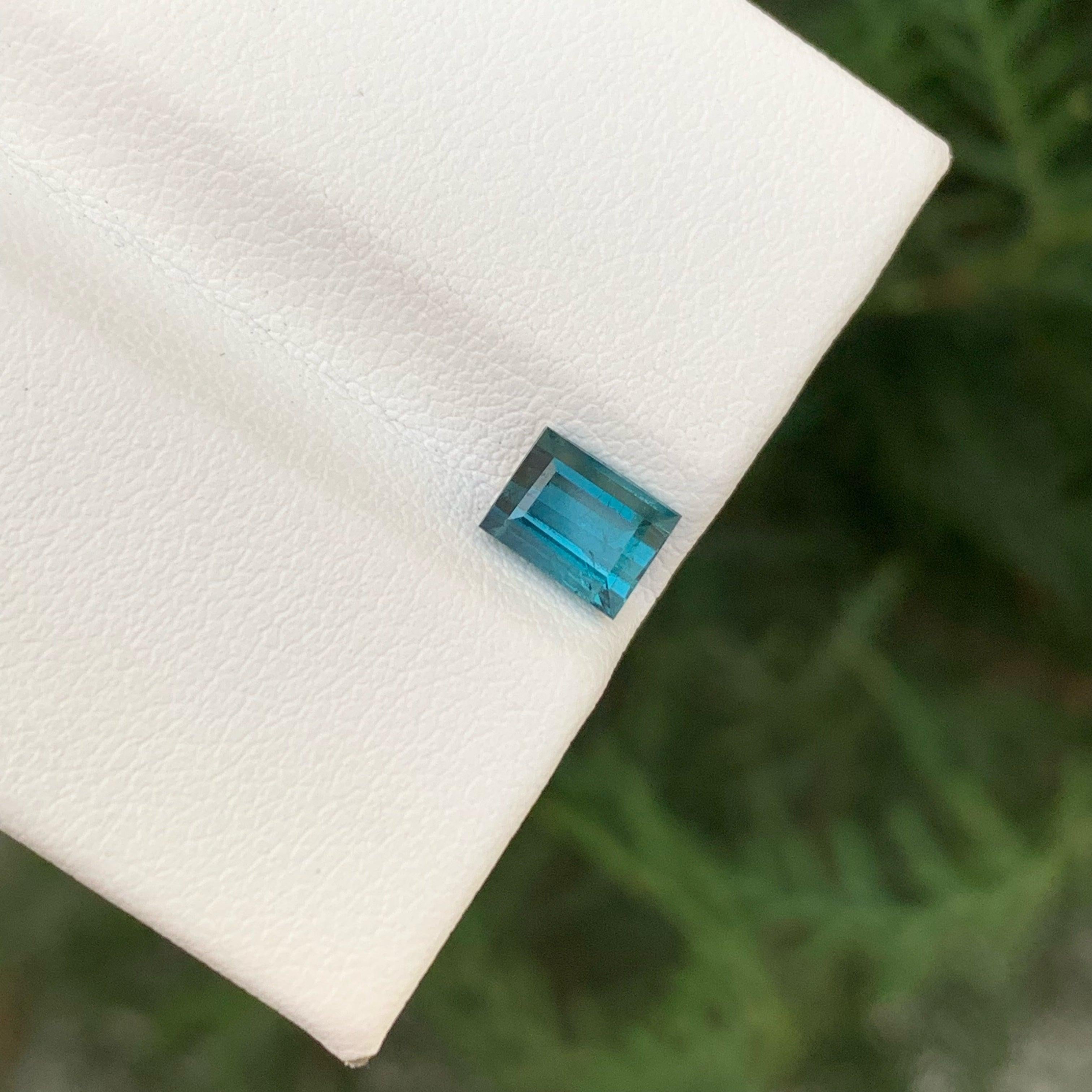 Baguette Cut Exquisite Natural Indicolite Tourmaline Gemstone 0.95 Carats Tourmaline Jewelry  For Sale