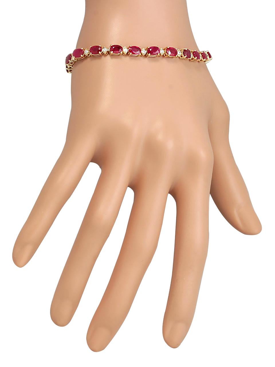 Exquisita Pulsera de Diamantes Rubí Natural en Oro Amarillo de 14 Kilates Moderno en venta