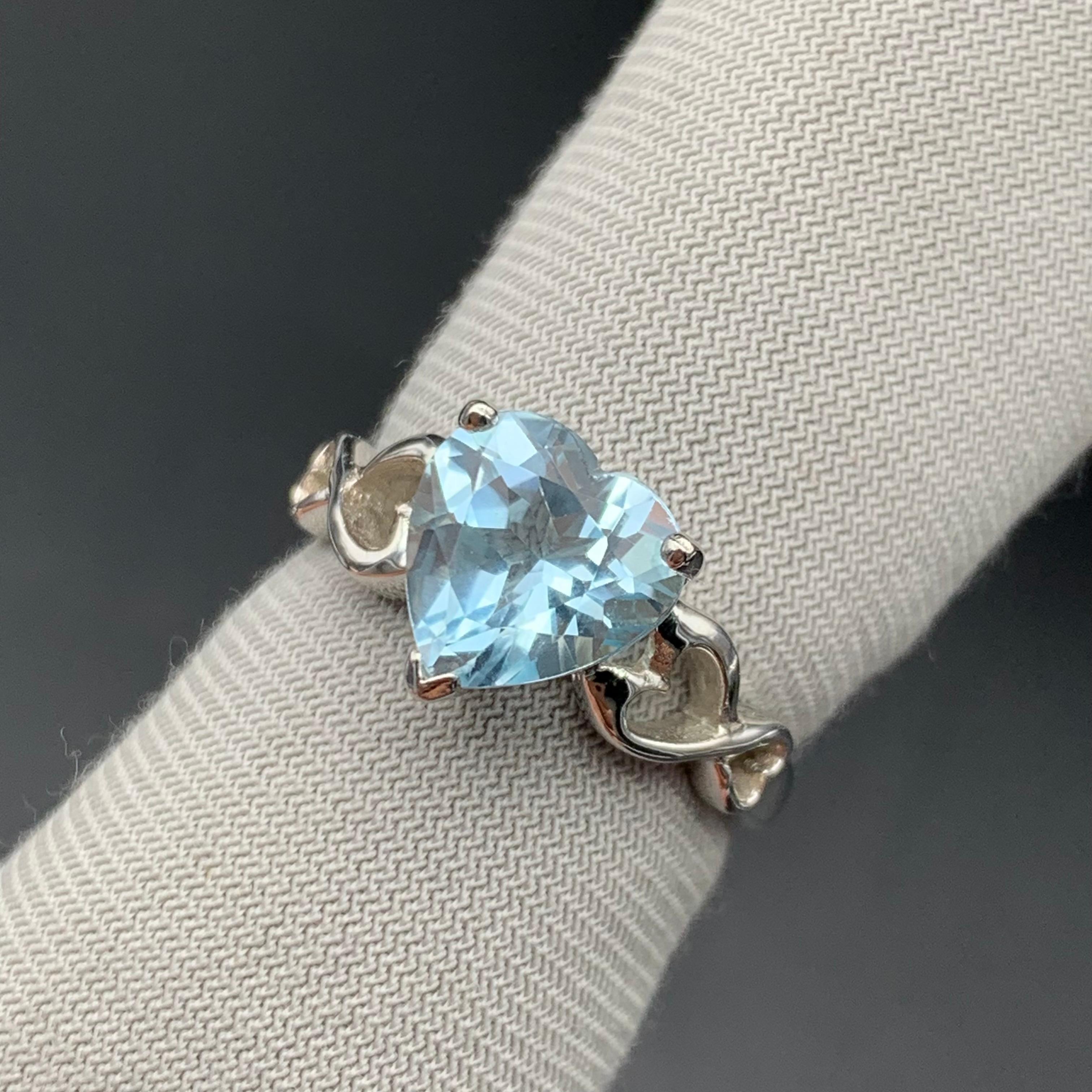 Squisito anello di topazio azzurro naturale in argento 925 a forma di cuore, misura 7,5 in vendita 4