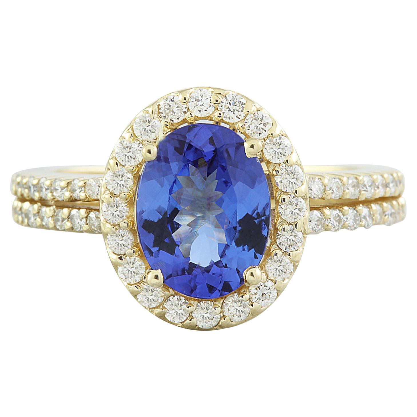 Exquisite Natural Tanzanite Diamond Ring in 14K Yellow Gold For Sale