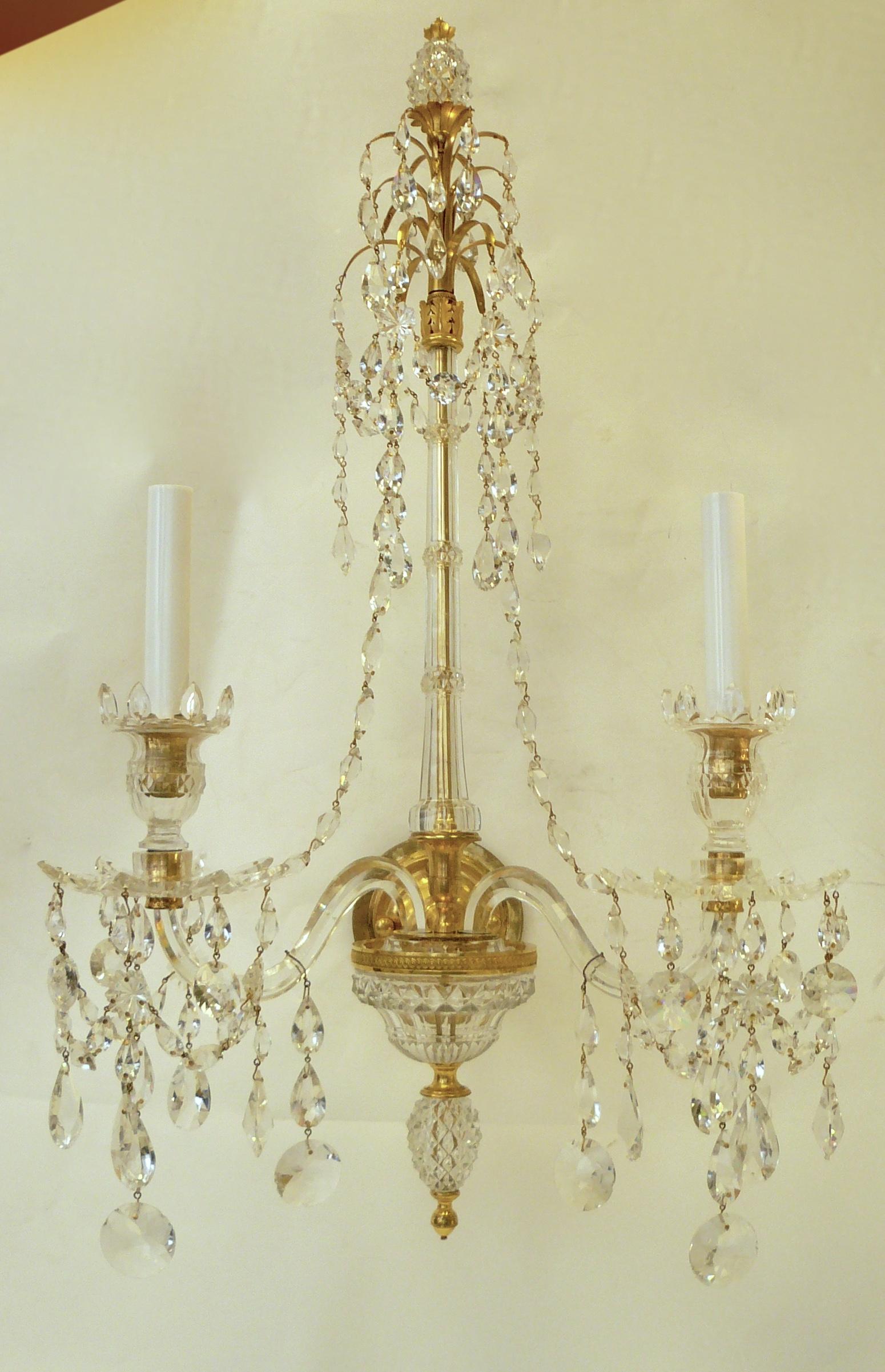 Exquisite Pair of Georgian Sconces in the Adam Style, Attributed to Wm. Parker For Sale 5