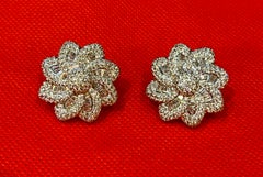 Exquisite Pair of 14.26 Carat Diamond Flower Shaped Earrings 18 Karat White Gold