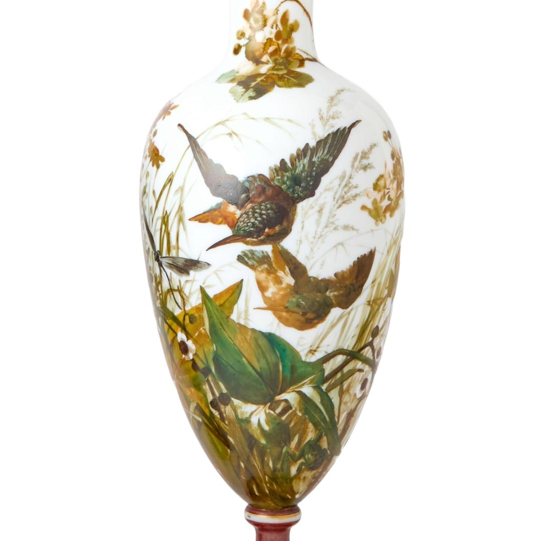 Exquisite Pair of 19th Century French Hand-Painted Opaline Glass Decorative Vase For Sale 5