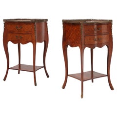Paire exquise de 2 tables de nuit Louis XVI, Belgique, vers 1950
