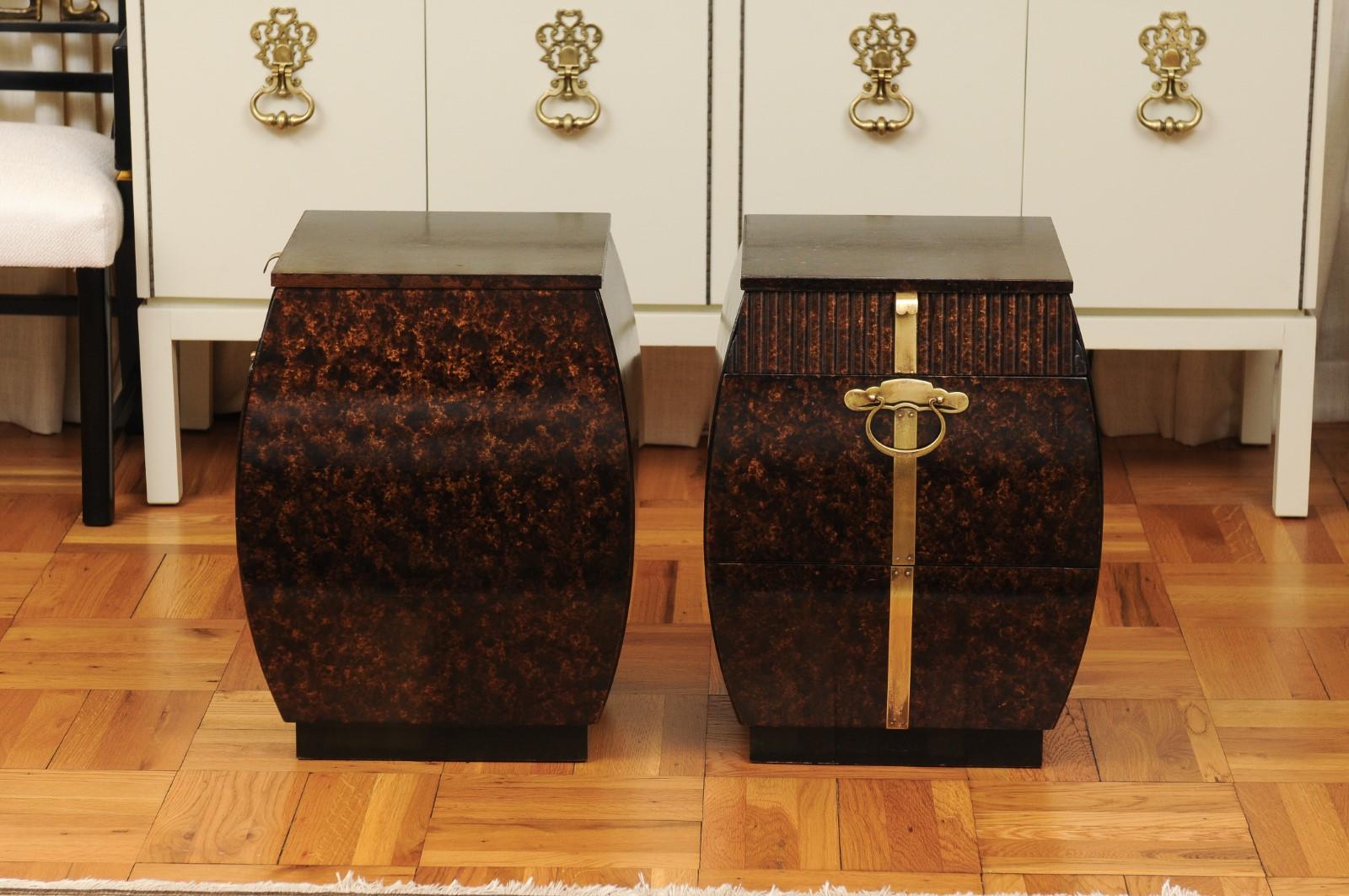 Exquisite Pair of Bombe Small Chests by Bert England for Widdicomb, circa 1965 For Sale 3