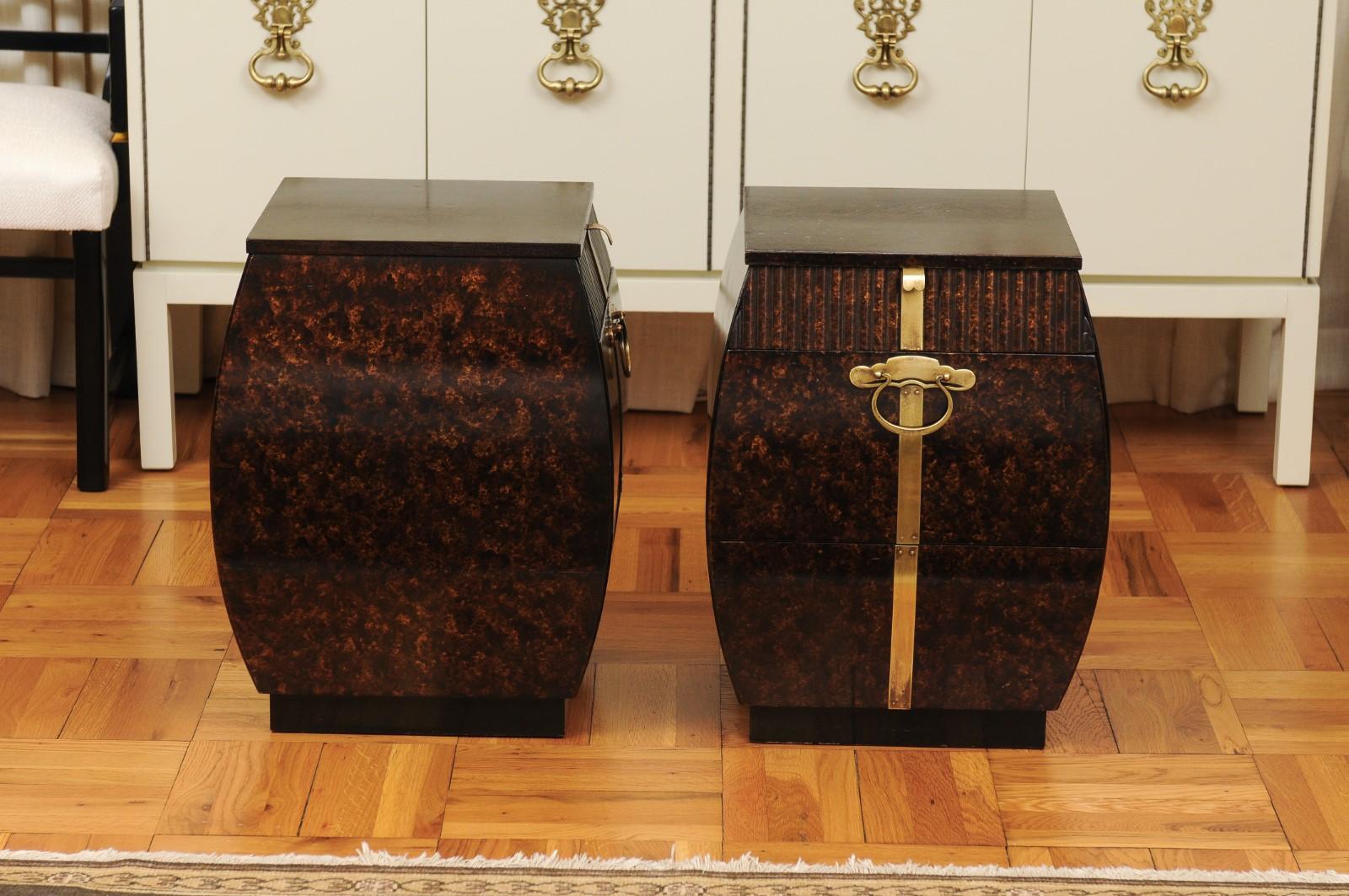 American Exquisite Pair of Bombe Small Chests by Bert England for Widdicomb, circa 1965 For Sale