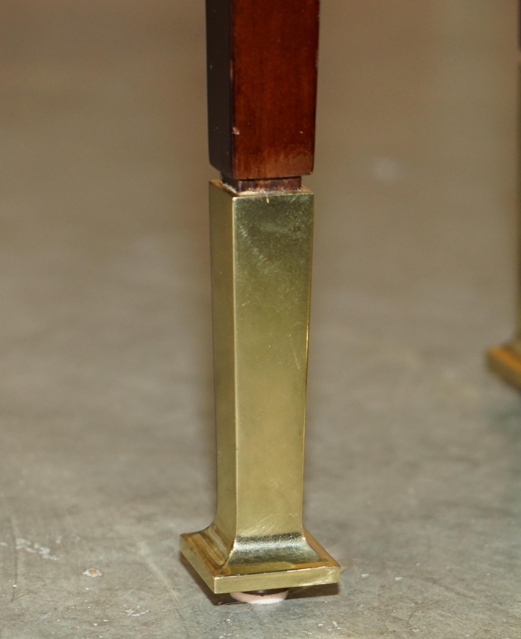 Paire exquise de tables d'appoint BRASS & MASSCAR EBONY DECCA en vente 4