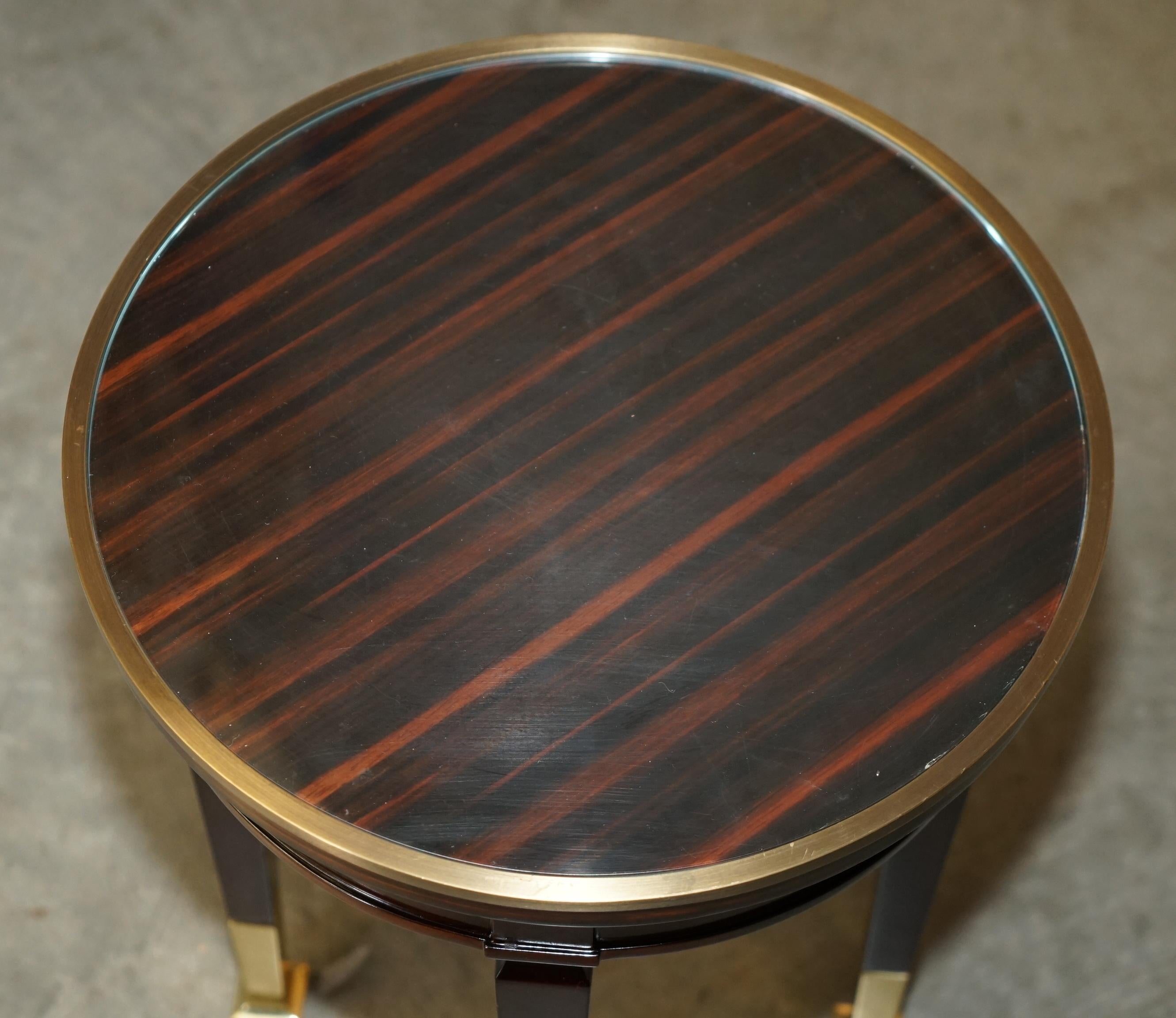 Paire exquise de tables d'appoint BRASS & MASSCAR EBONY DECCA en vente 2