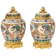 Antique Exquisite Pair of French Ormolu-Mounted Chinese Style Porcelain Vases and Covers