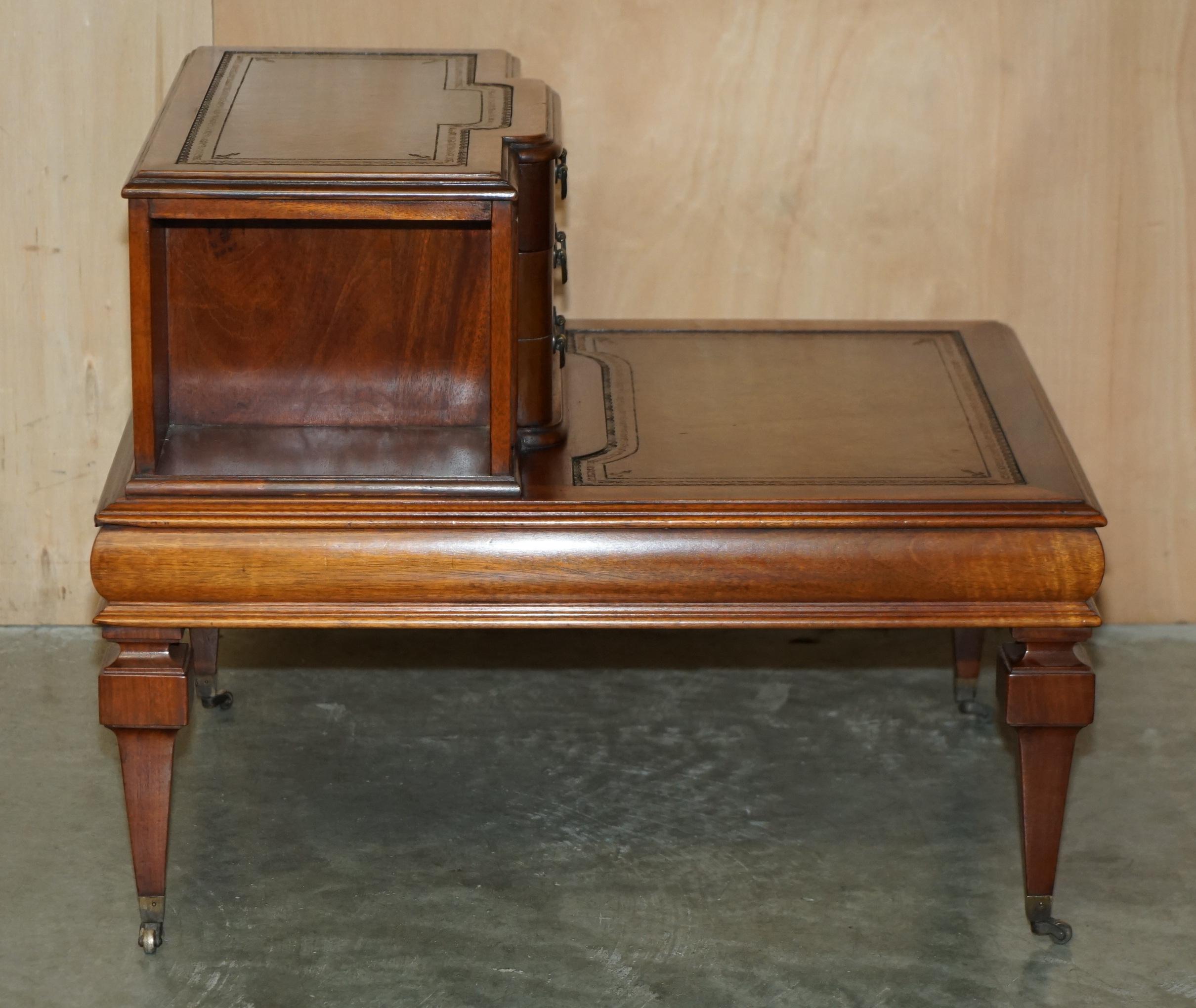 EXQUISITE PAIR OF FULLY RESTORED BROWN LEATHER SIDE END BOOK TABLES WITH DRAWERs For Sale 2