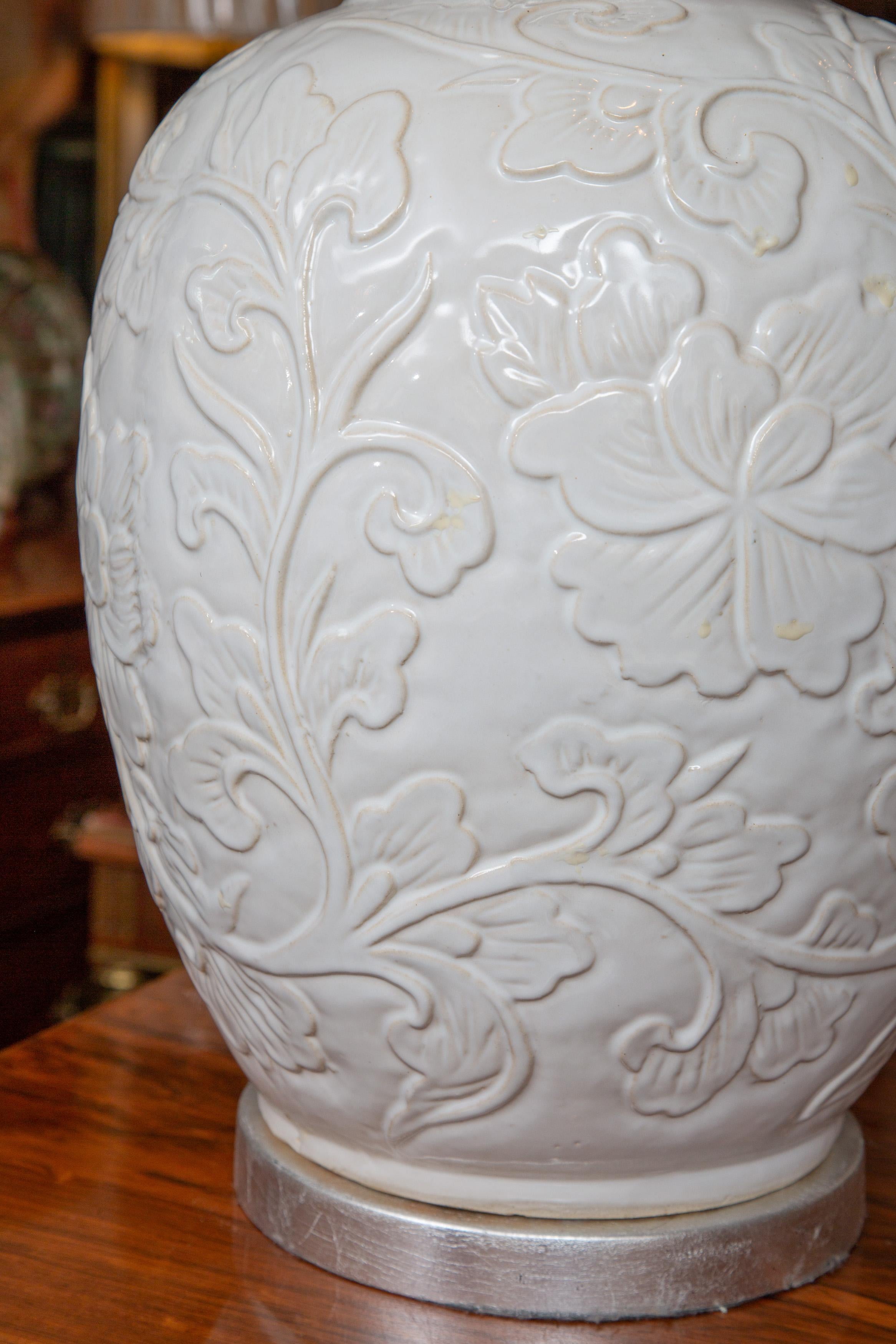 Exquisite Pair of Large Italian Table Lamps with Floral Relief  In Good Condition For Sale In WEST PALM BEACH, FL