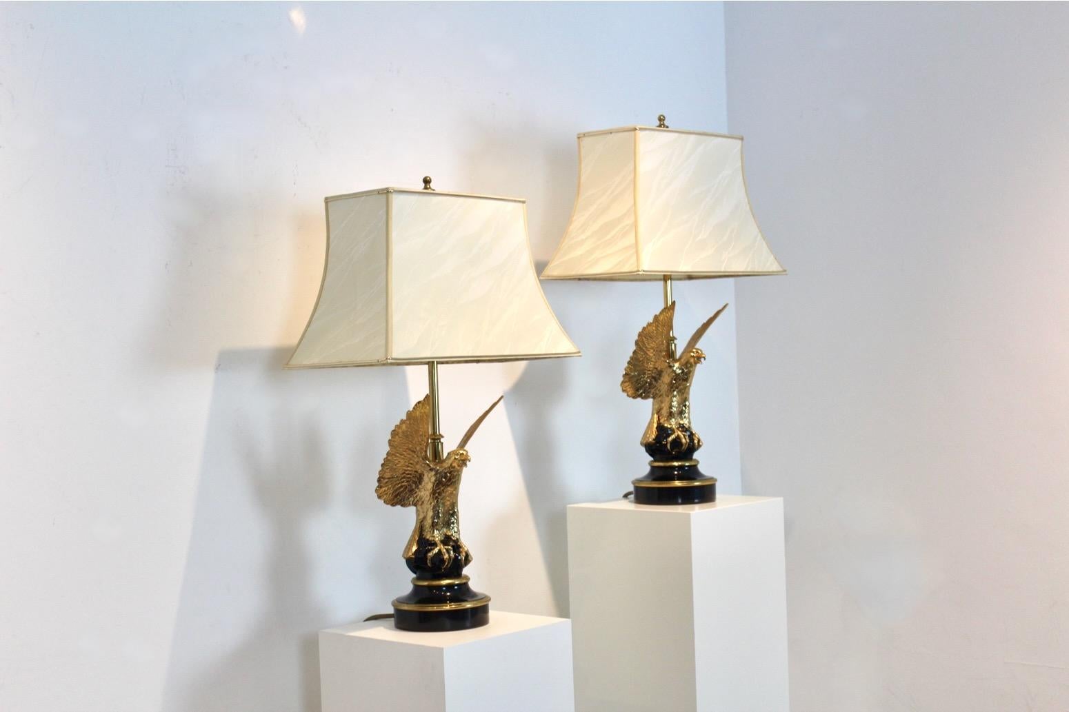 Exquisite Pair of Large Belgian Brass Eagle Sculptured Table Lamps for DeKnudt For Sale 2