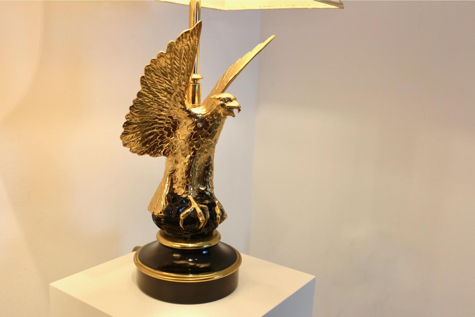 Exquisite Pair of Large Belgian Brass Eagle Sculptured Table Lamps for DeKnudt For Sale 5