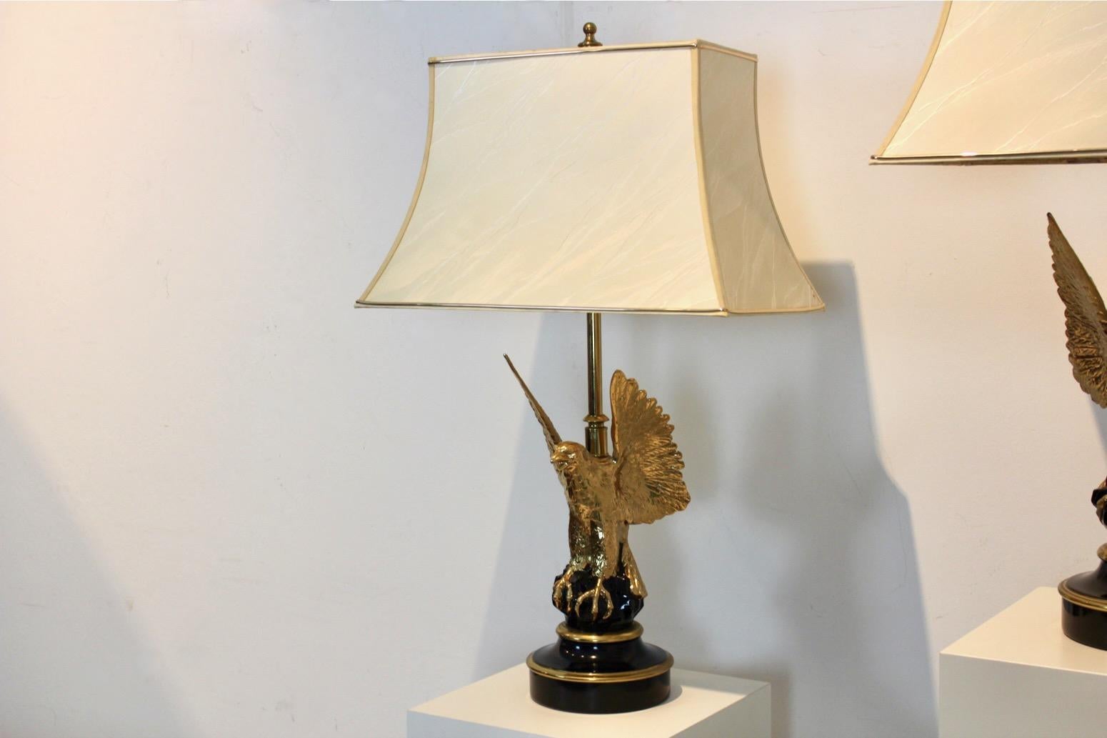 Exquisite Pair of Large Belgian Brass Eagle Sculptured Table Lamps for DeKnudt For Sale 7