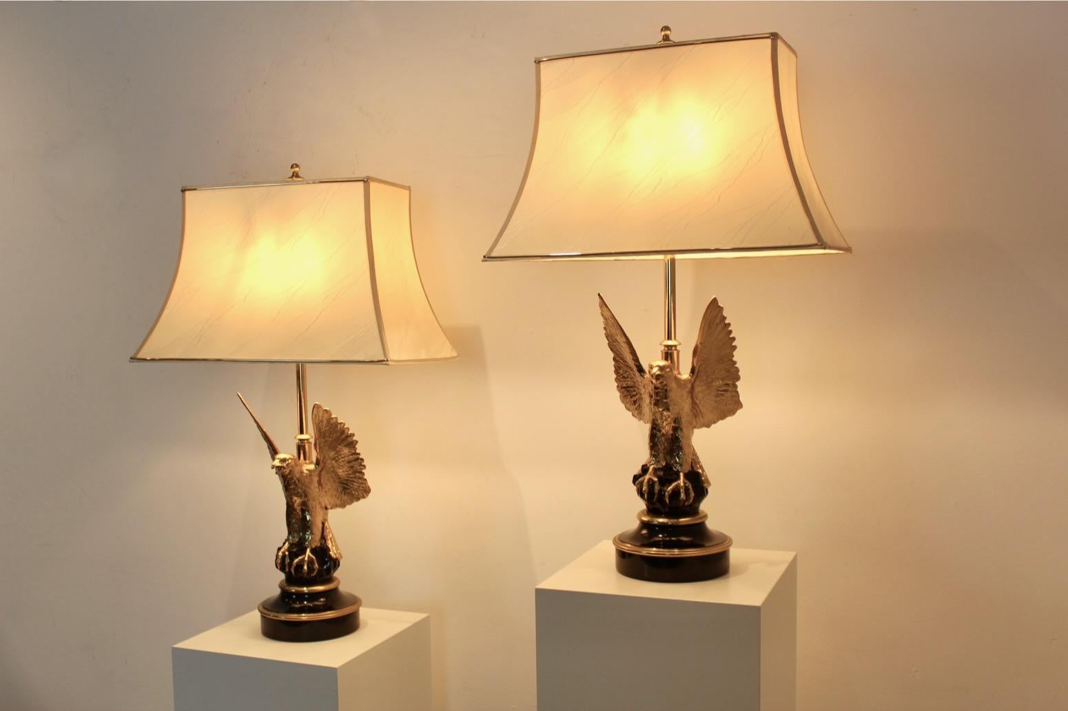 Exquisite Pair of Large Belgian Brass Eagle Sculptured Table Lamps for DeKnudt For Sale 8
