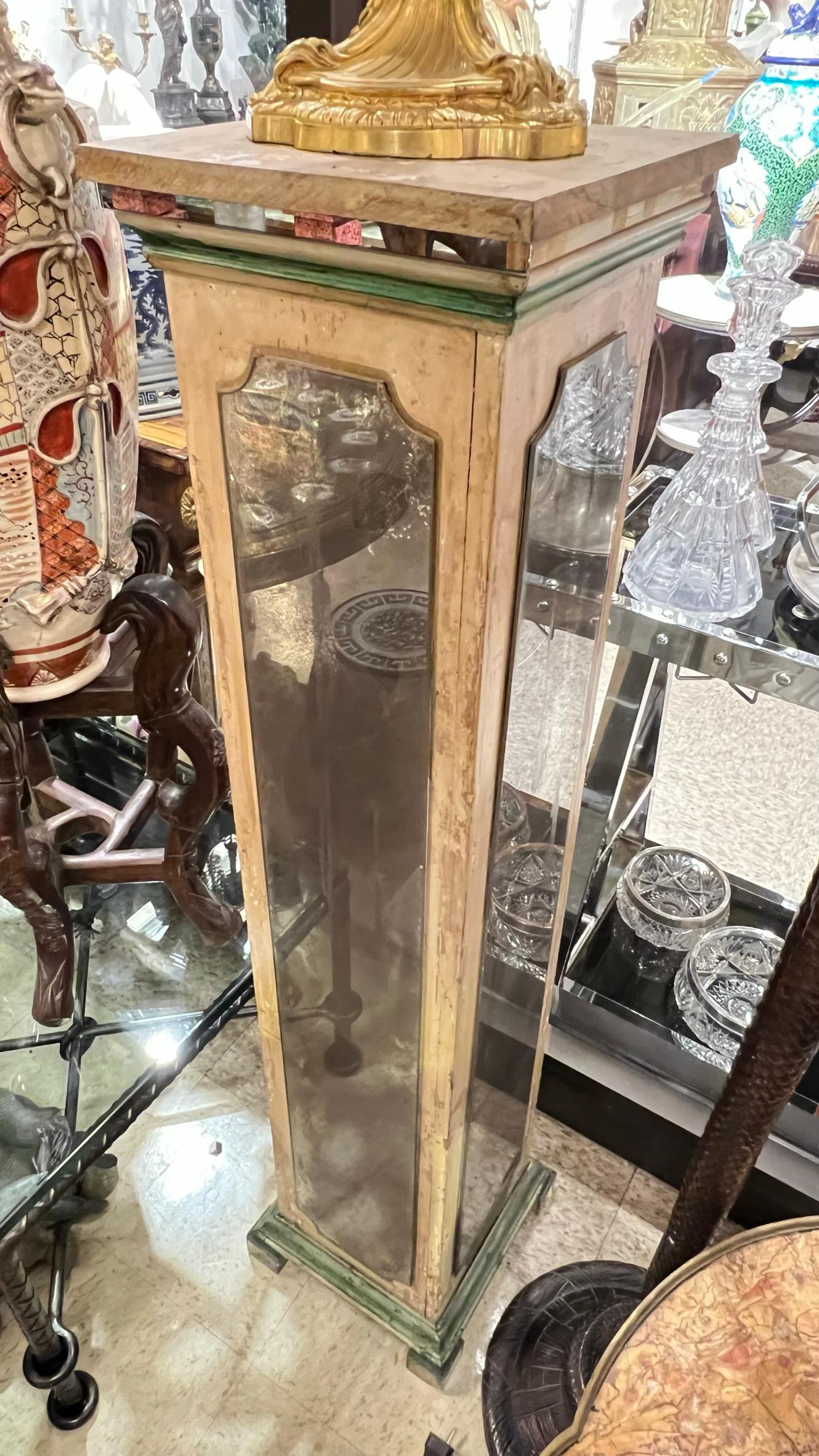 Exquisite Pair of Mirrored Pedestals in Style of Maison Jansen For Sale 8