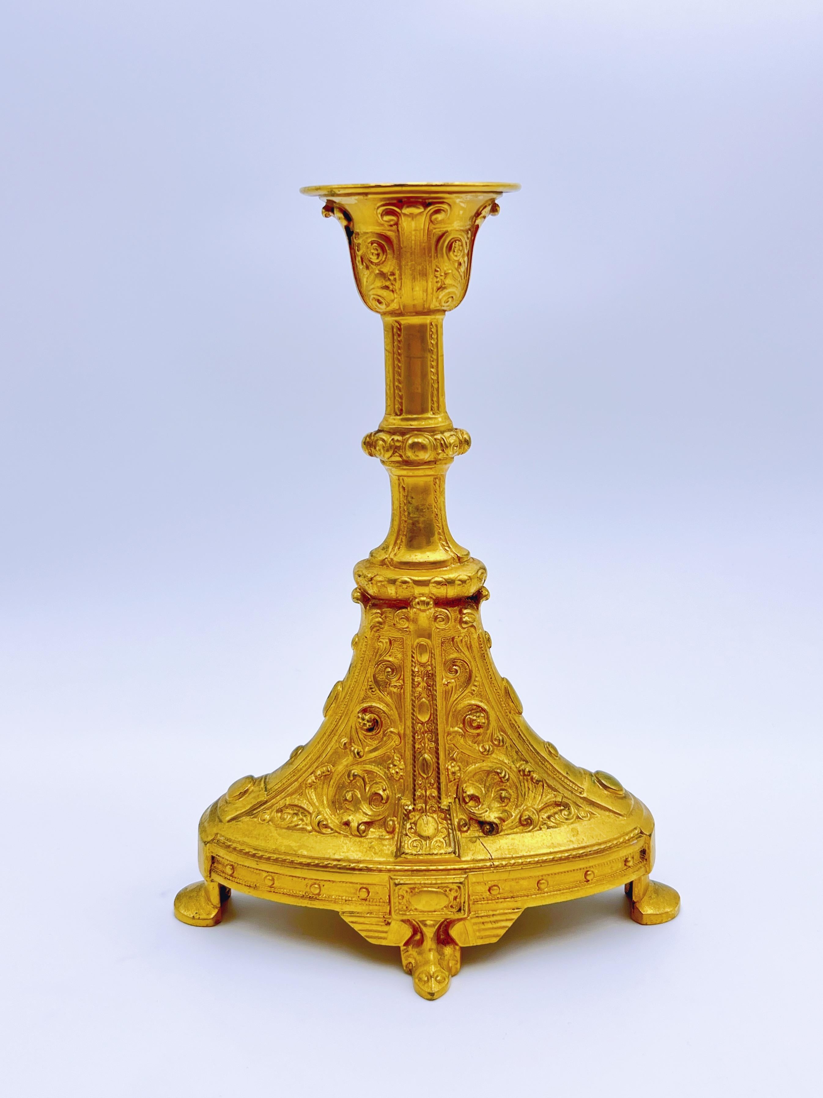Exquisite Pair of Neo-Gothic Gold-Plated Brass Candlesticks, c. 1850-1890 For Sale 4