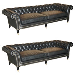 Used EXQUISITE PAIR OF RALPH LAUREN BROOK STREET BLACK LEATHER CHESTERFIELD SOFAs