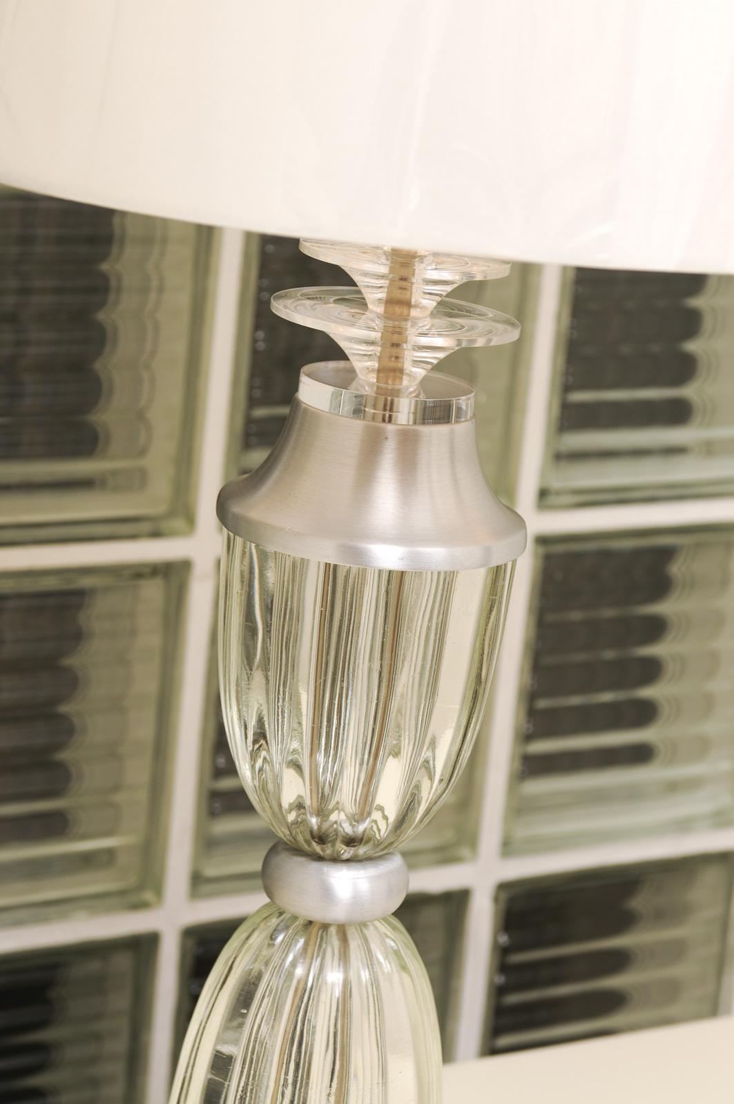 Aluminium Exquisite Pair of Vintage Aluminum and Crystal Art Deco Lamps by Russel Wright en vente