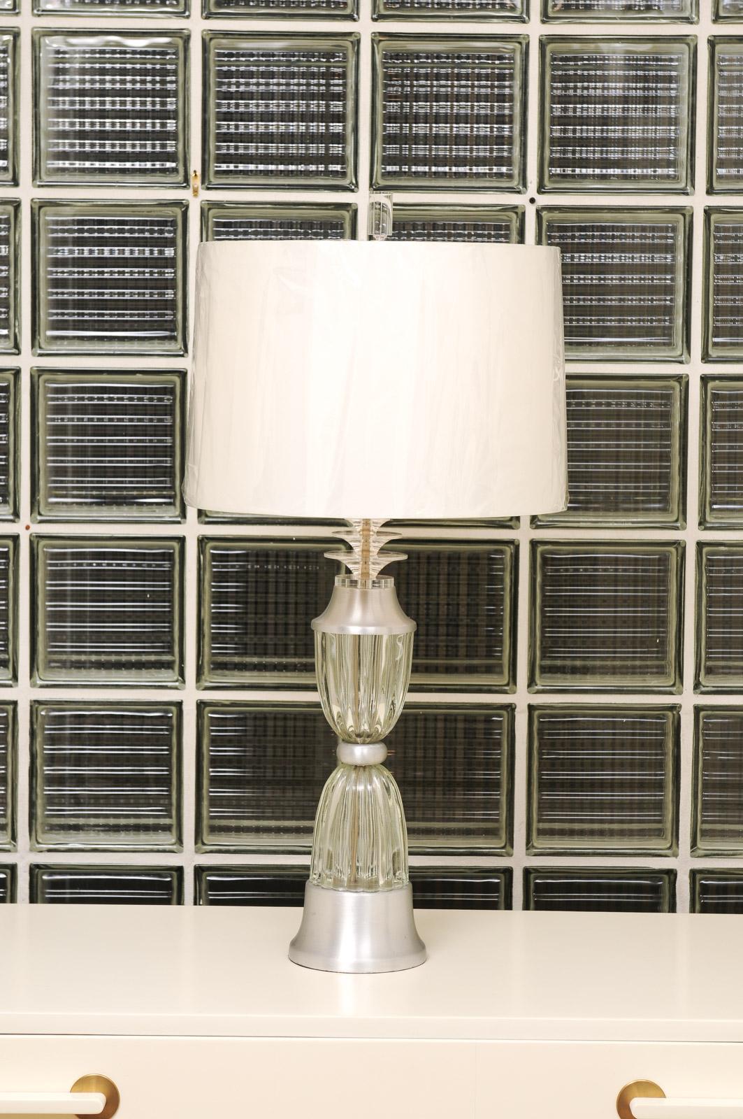 Exquisite Pair of Vintage Aluminum and Crystal Art Deco Lamps by Russel Wright en vente 2