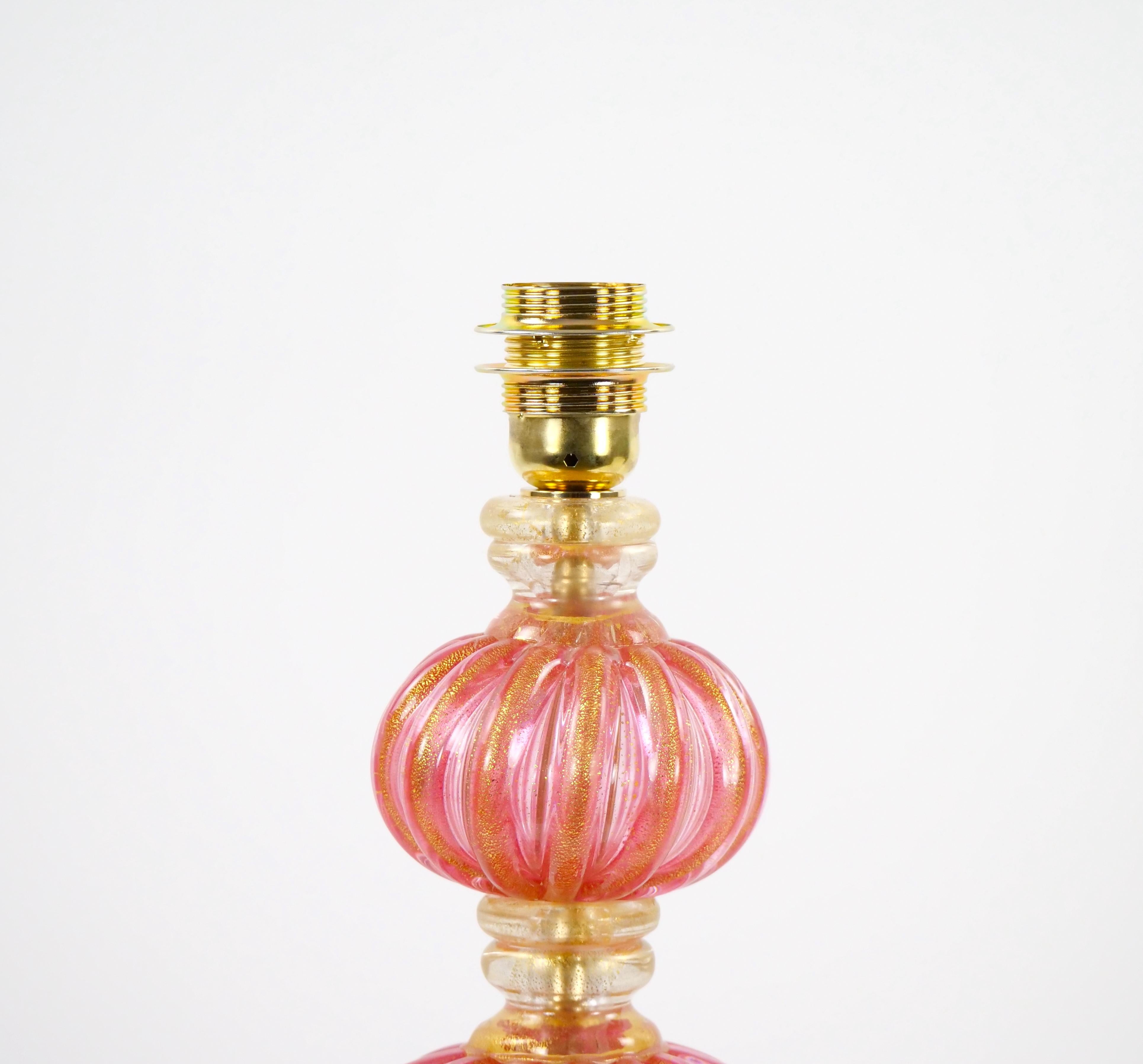 Exquisite Pair Venetian Pink Glass / Gold Flecks Table Lamps For Sale 1