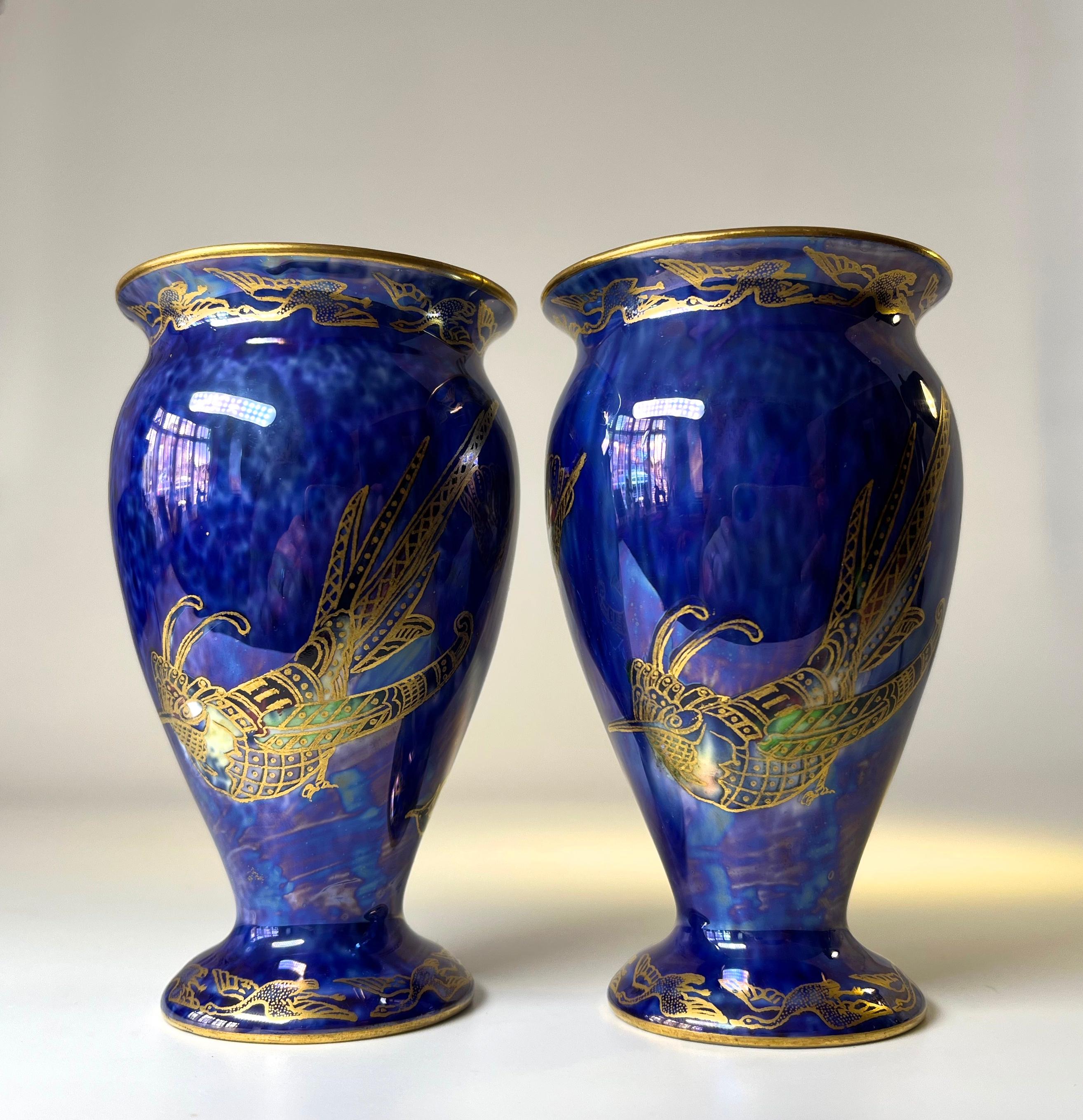 20th Century Exquisite Pair Wedgwood Royal Blue Bird of Paradise Ordinary Lustre Vases Z5294 For Sale