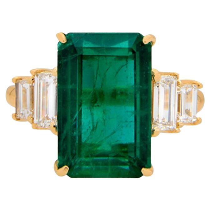 Exquisite Panjshir Emerald Ring For Sale