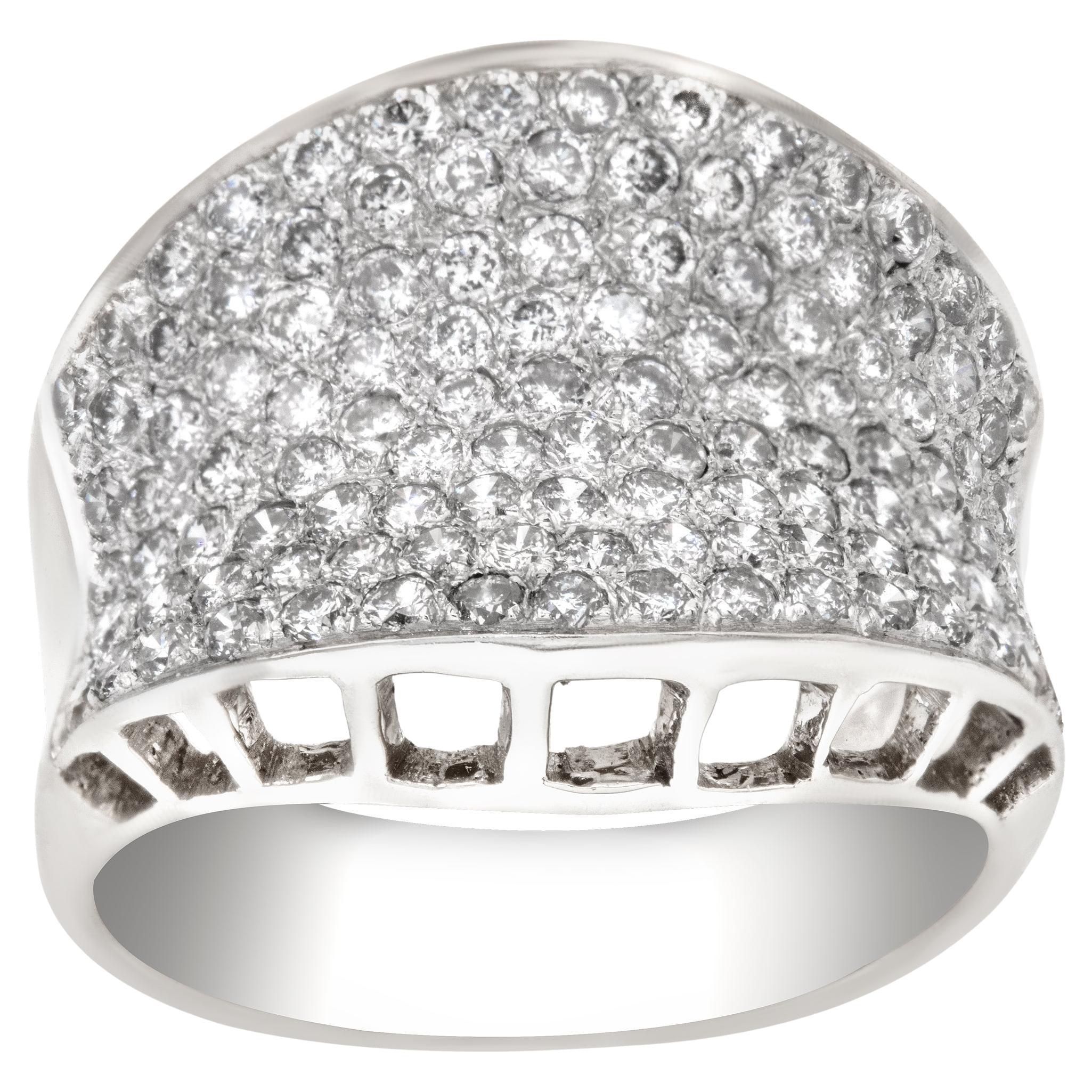 Exquisite Pave Diamond Ring in 18k White Gold. 1.25 Carats in Pave Diamonds For Sale
