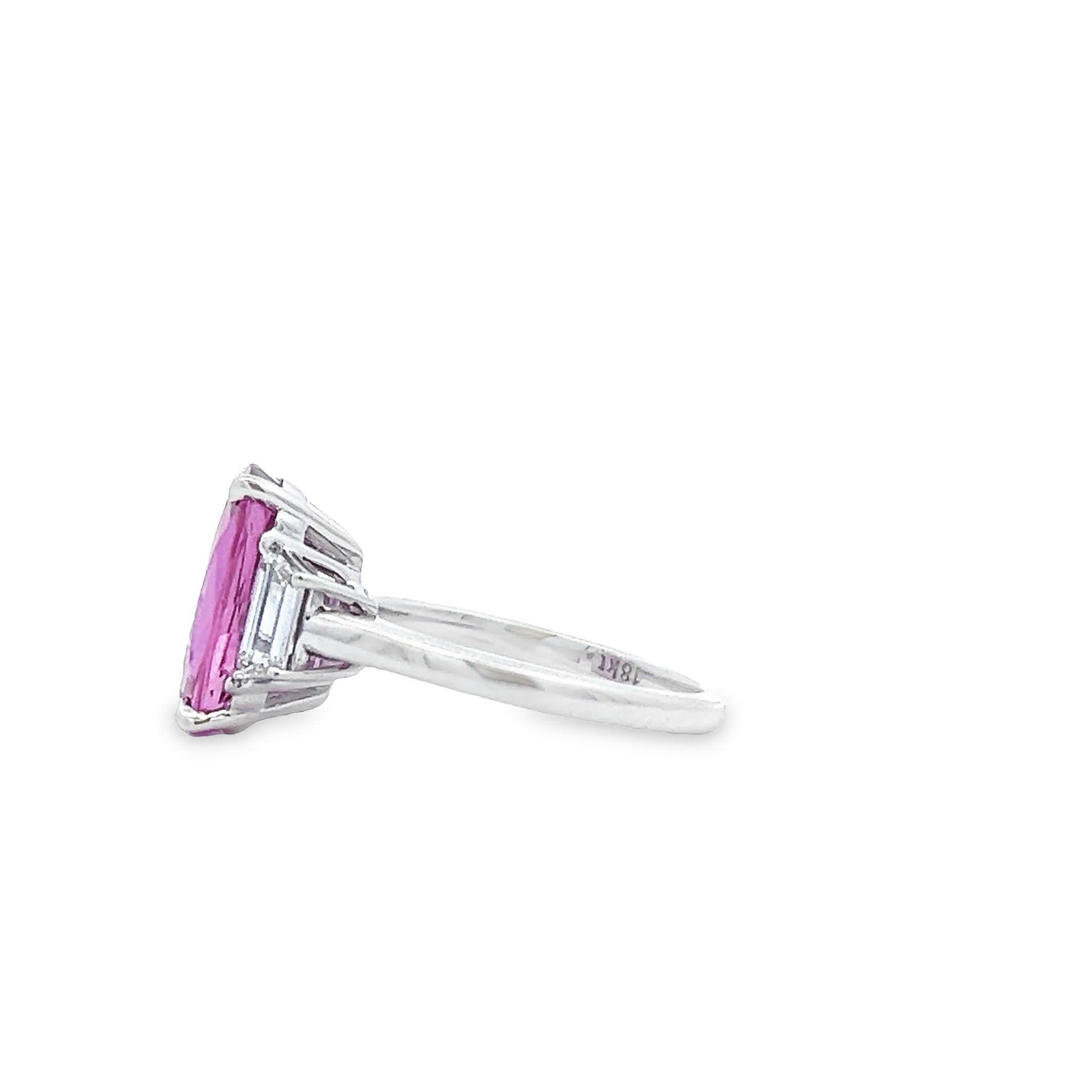 Women's Exquisite Pink Sapphire and Diamond Encrusted Ring For Sale