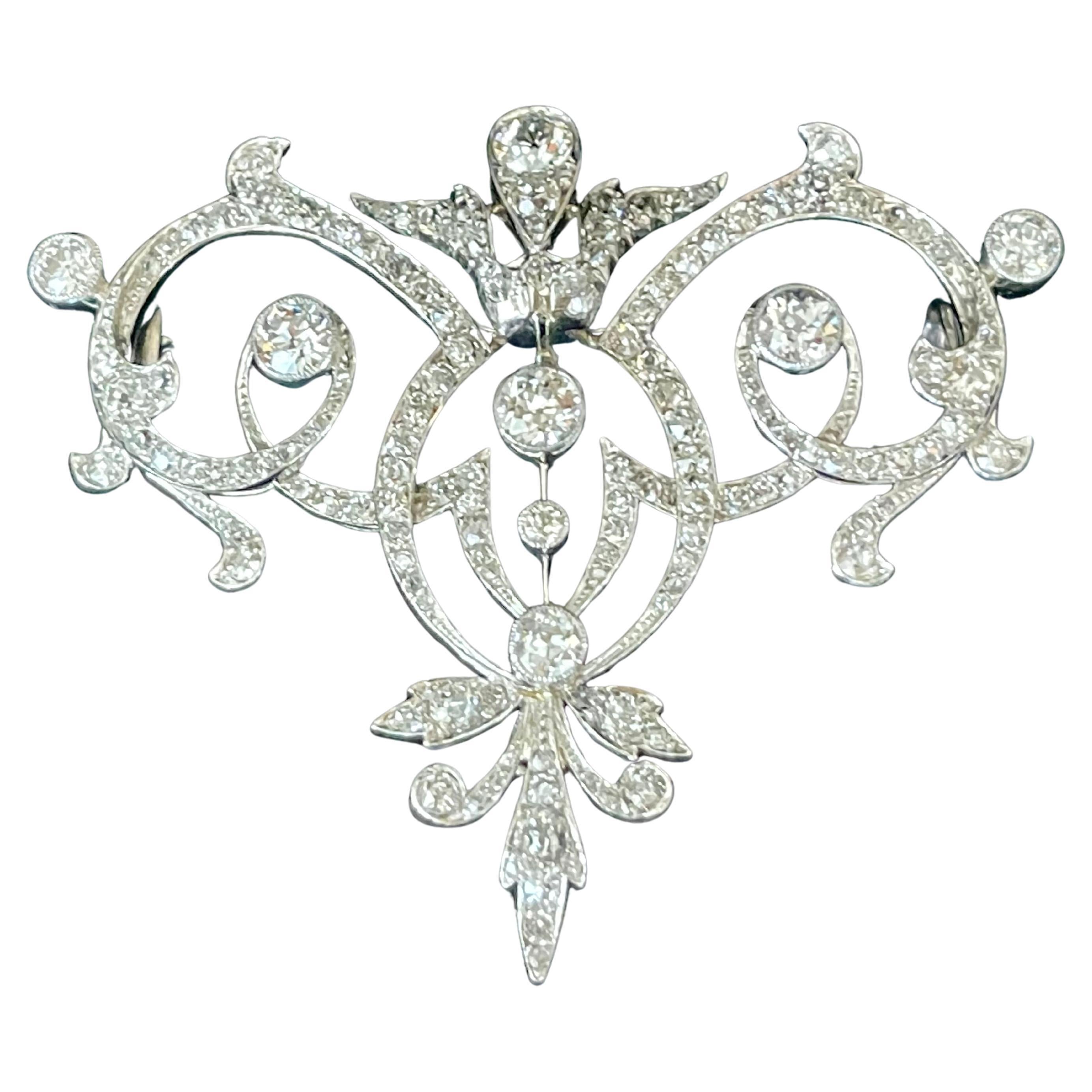 Exquisite Platin Art Nouveau Diamant-Brosche-Anhänger mit Diamant-Brosche