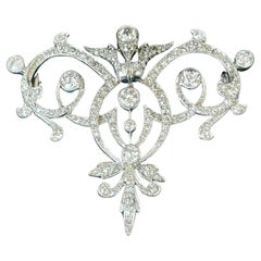 Exquisito Colgante Broche de Platino Art Nouveau con Diamantes