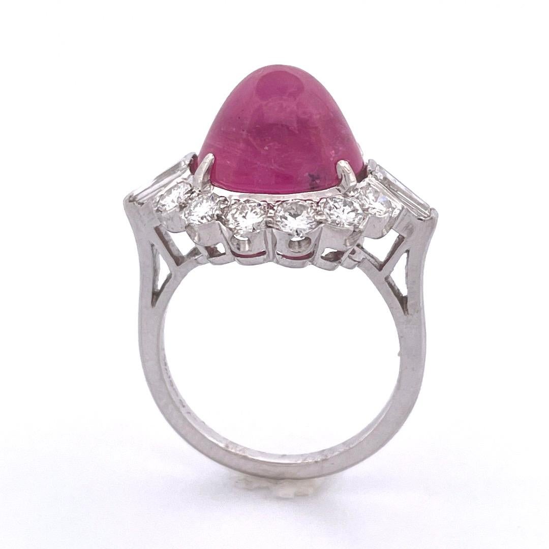 Exquisite Platinum Ruby and Diamond Ring In New Condition For Sale In New York, NY
