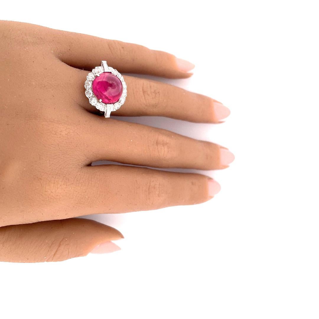 Exquisiter Ring mit Rubin und Diamant aus Platin für Damen oder Herren im Angebot