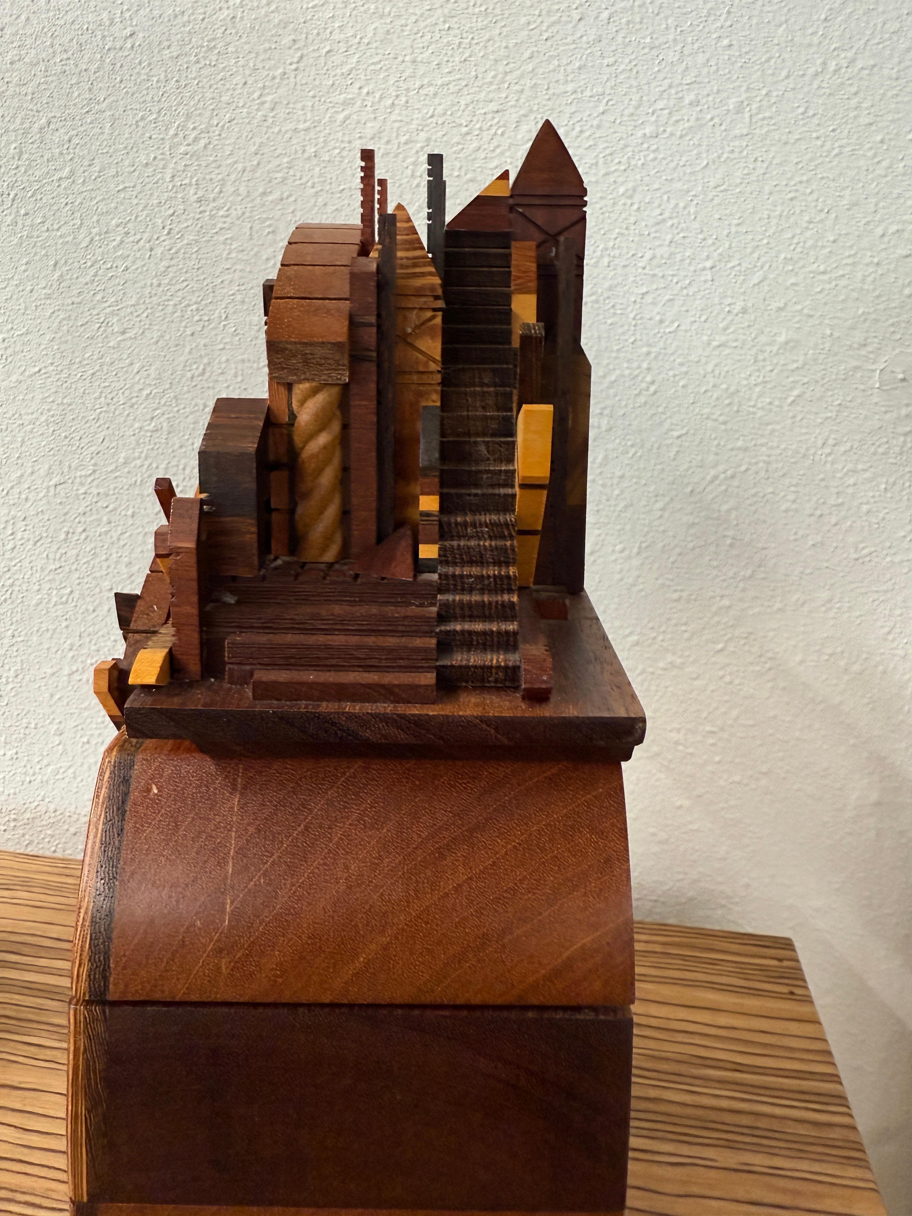 Exquise boîte à bijoux en bois exotique de Po Shun Leong en vente 7