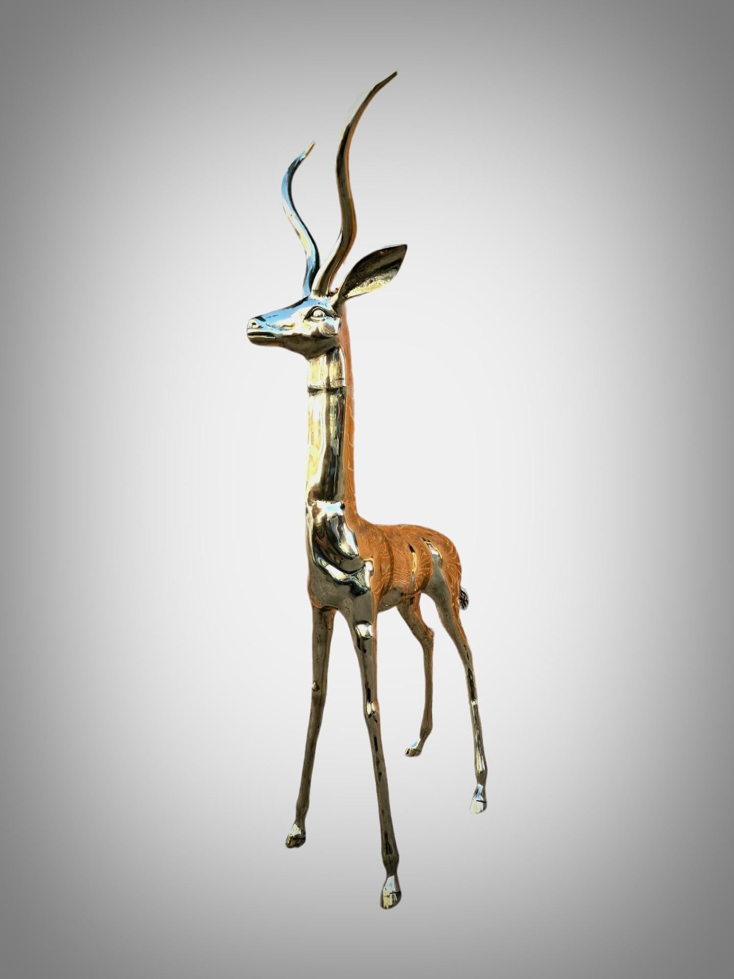 Exquisite polierte Bronze-Skulptur: Lebensgroße Antilope aus den 1950er Jahren im Angebot 4