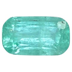 Exquisite Punjshir Emerald Gemstone 2.35 Carats Emerald Gem Afghan Emerald