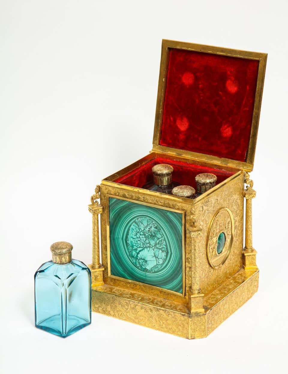 Exquisite Quality Napoleon III Engraved Ormolu and Malachite Perfume Bottle Box 7