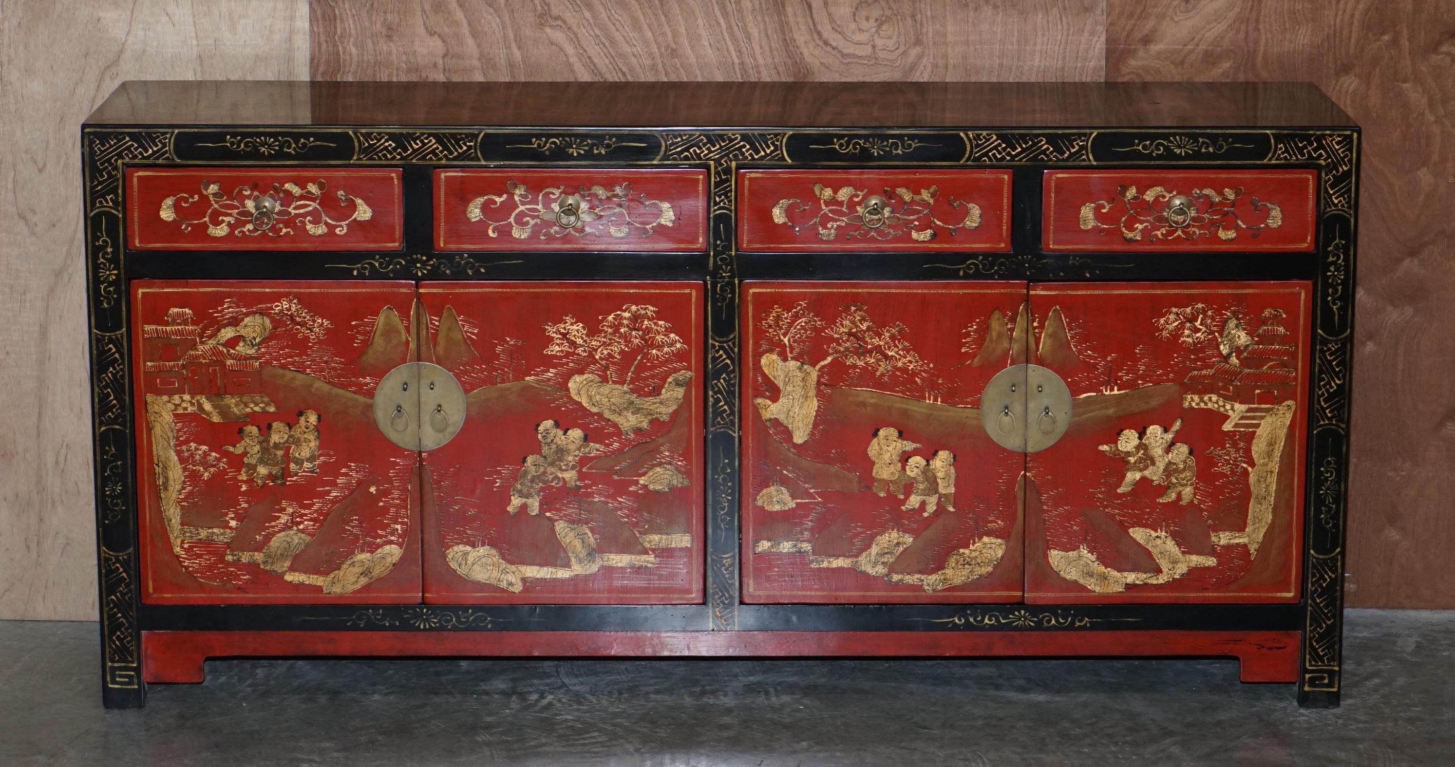 Chinese Export Exquisite Quality Oriental Vintage Hand Painted & Lacquered Sideboard Drawers